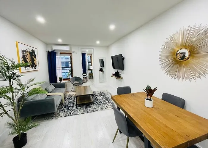 78-3A Luxury Brand New Modern 1Br W&D