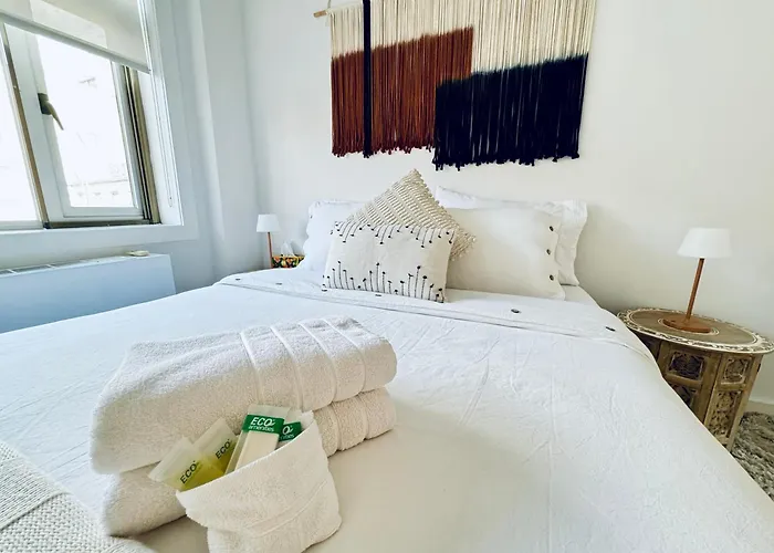 Stunning 3 Bedrooms Suite