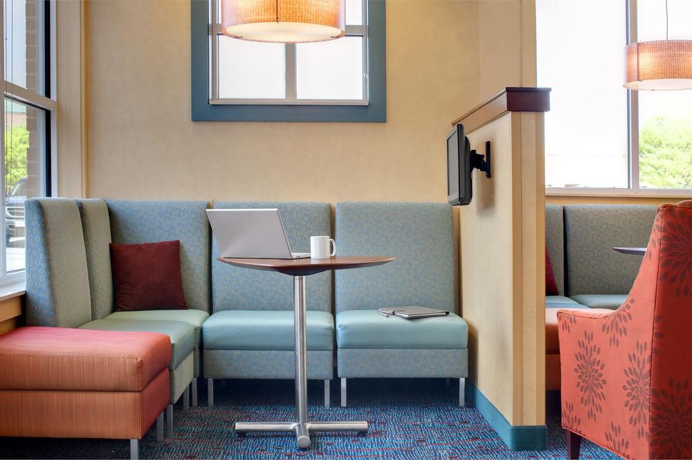 By Marriott The Bronx At Metro Center Atrium 3* New York