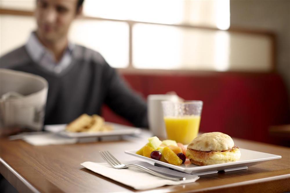 Hyatt Place Flushing/lga Airport Hotel New York