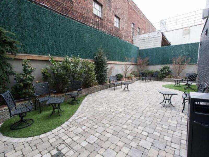 Aura Hotel Brooklyn
