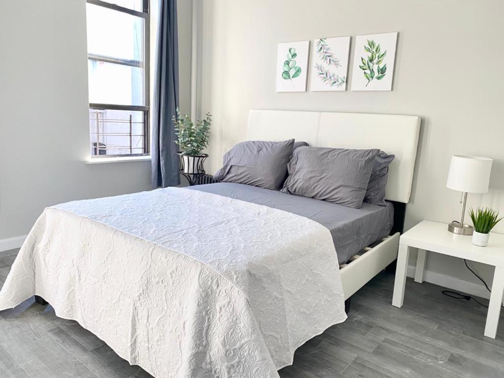 Manhattan City Hostel