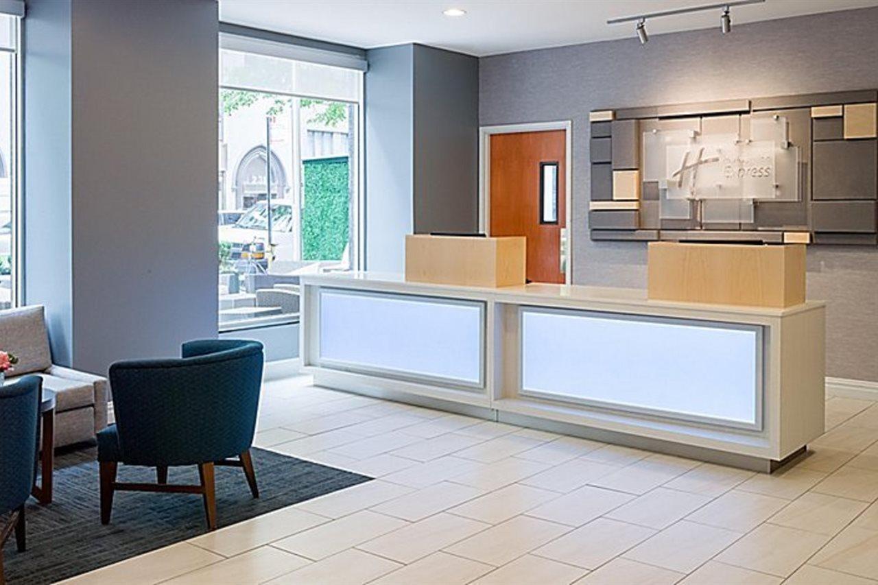 Express Chelsea By Ihg New York