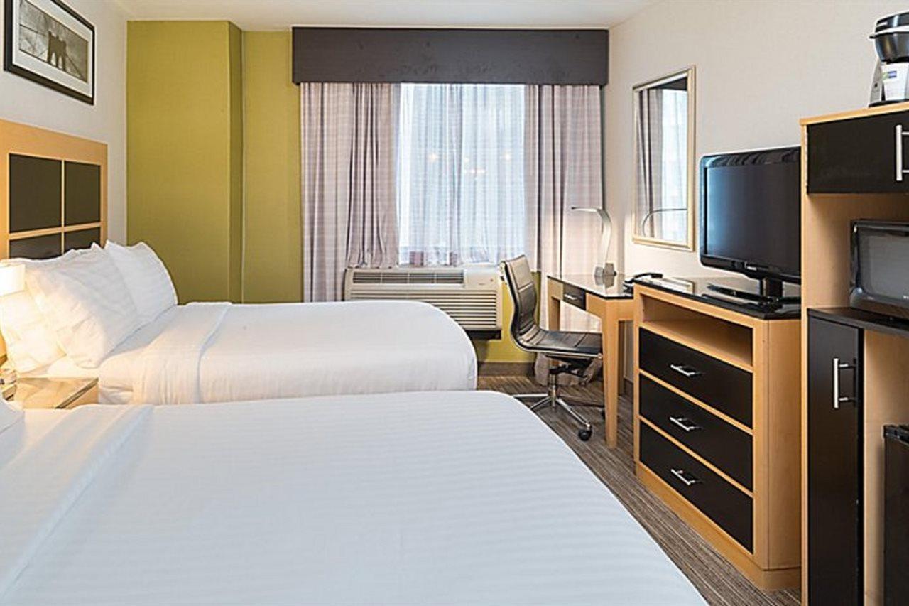 Hotel Holiday Express - Wall Street By Ihg 3*