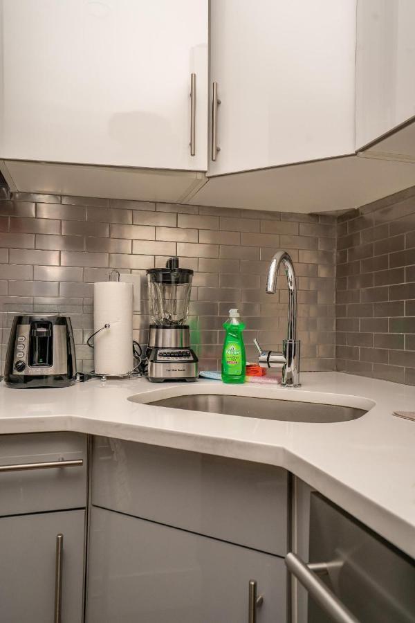 Canal Street 30 Day Stays