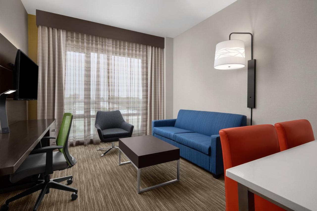 Express & Woodside Laguardia Airport Hotel