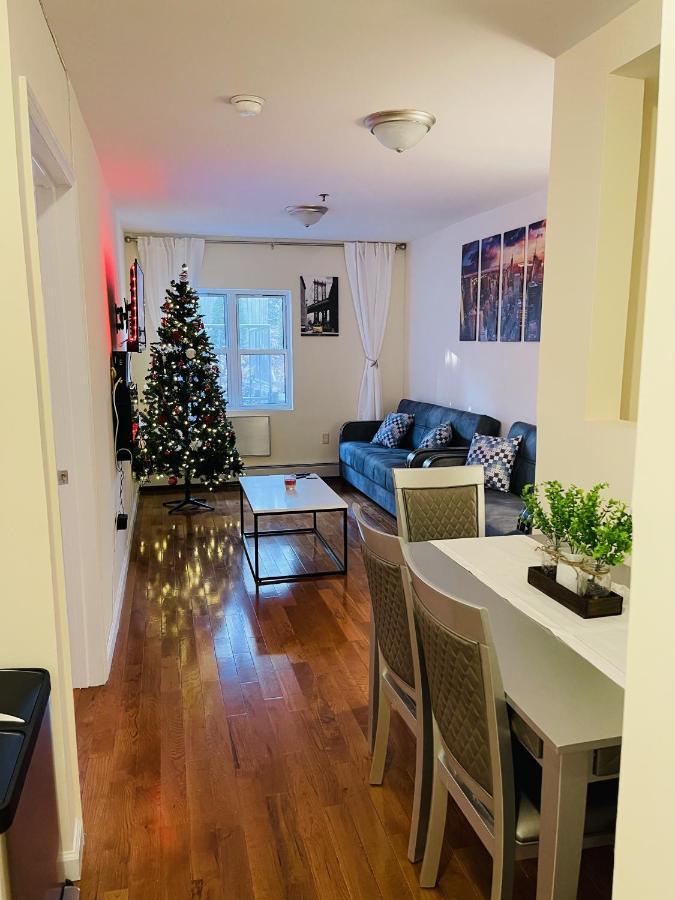 Huge Duplex 2 Bedroom-apt Queens Nyc. A Hidden Gem Apartment