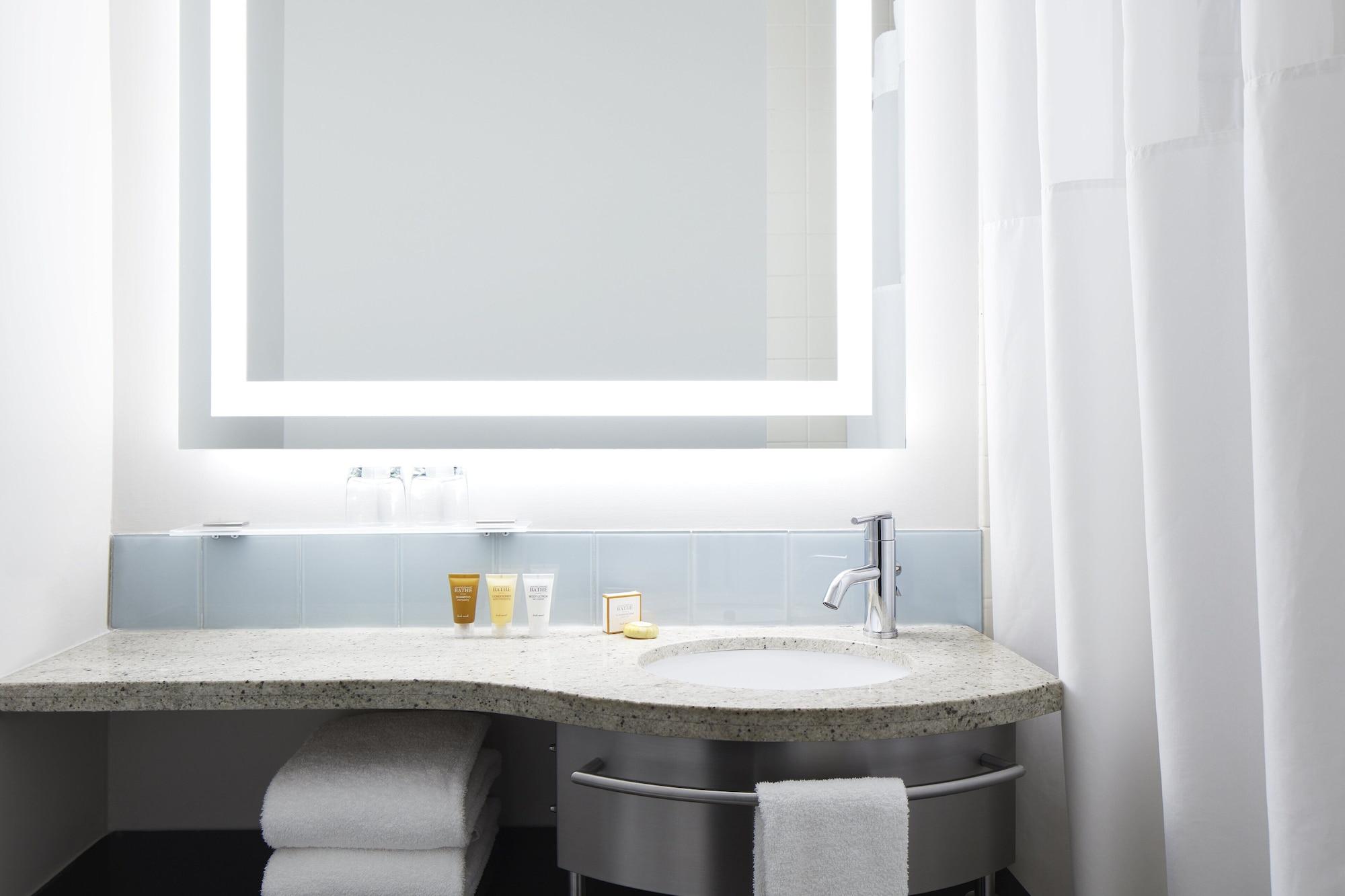 Hotel Club Quarters Times Square, 4*