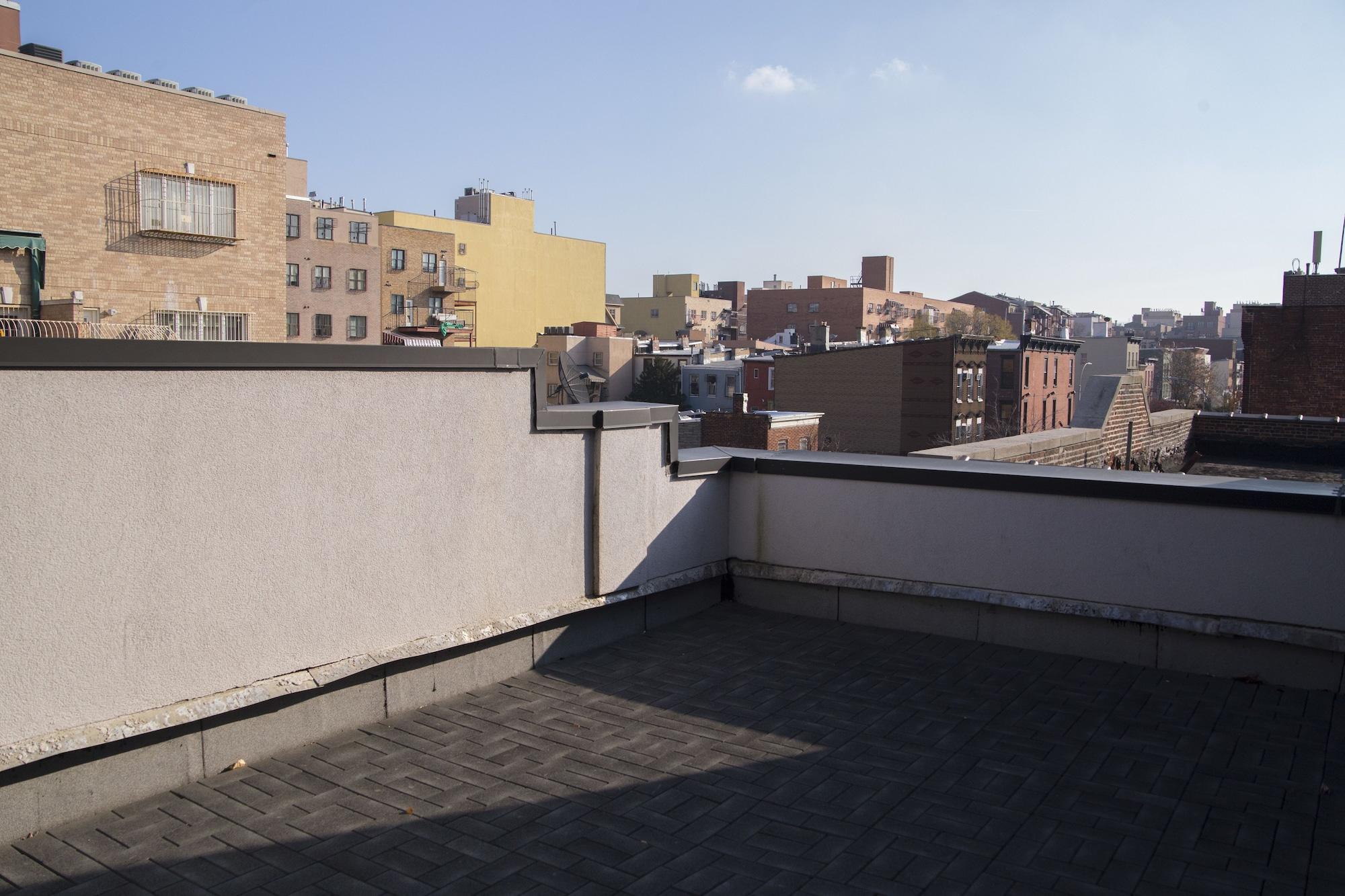 Hotel Aura Hotel Brooklyn New York