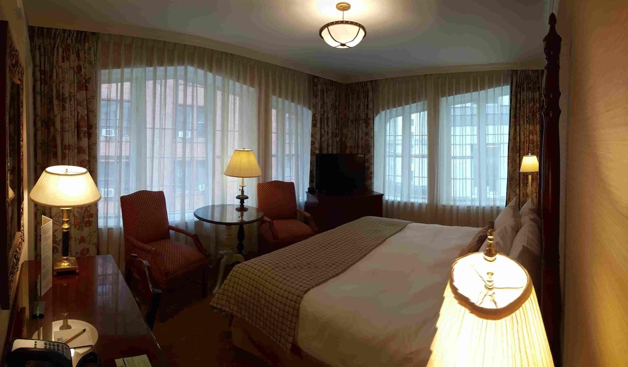 The Street Hotel 3*