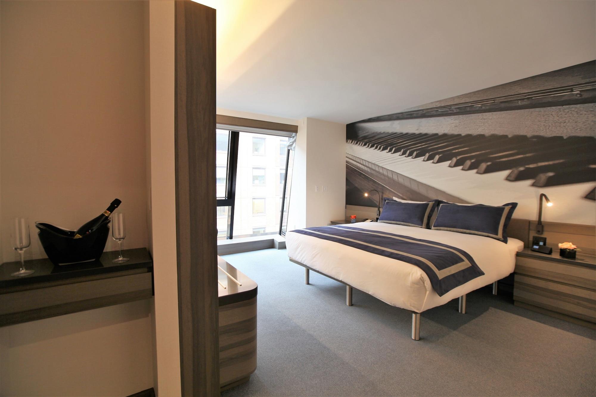 Carnegie Hotel 4*