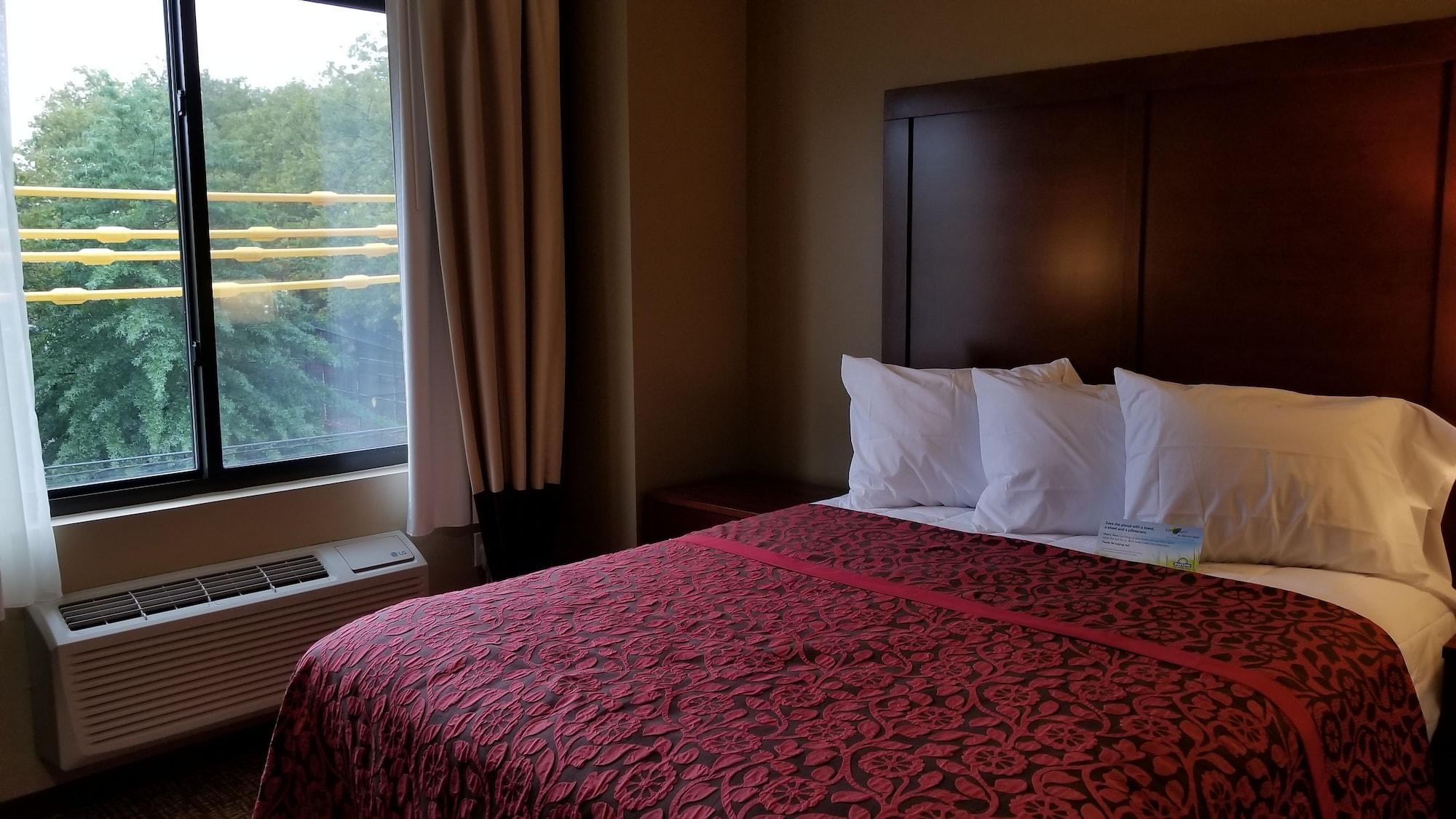 Days By Wyndham Brooklyn Marine Park Hotel New York