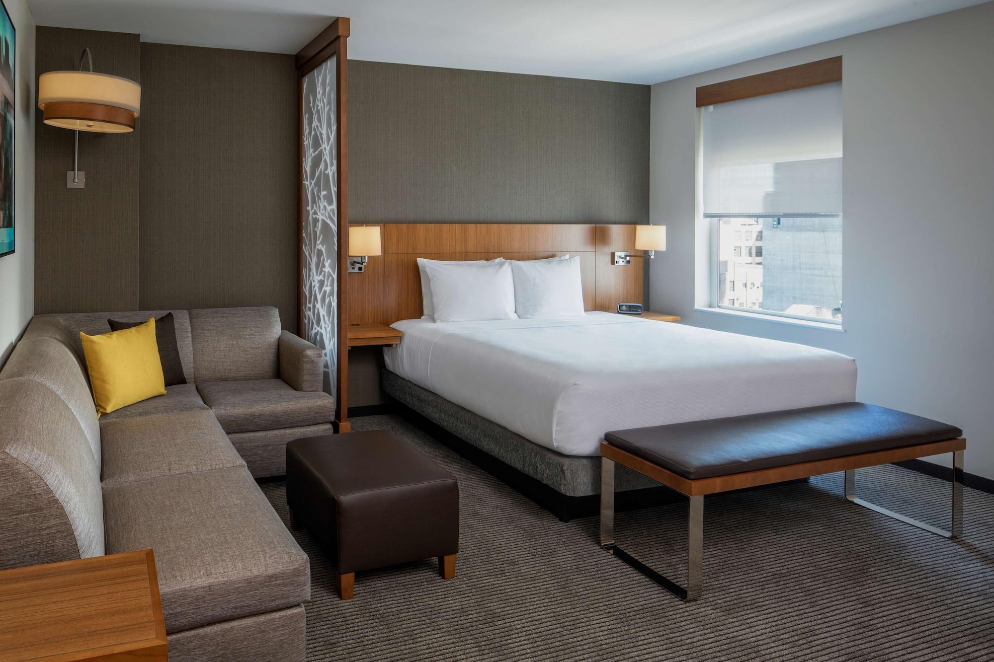 Hyatt Place Long Island Hotel New York
