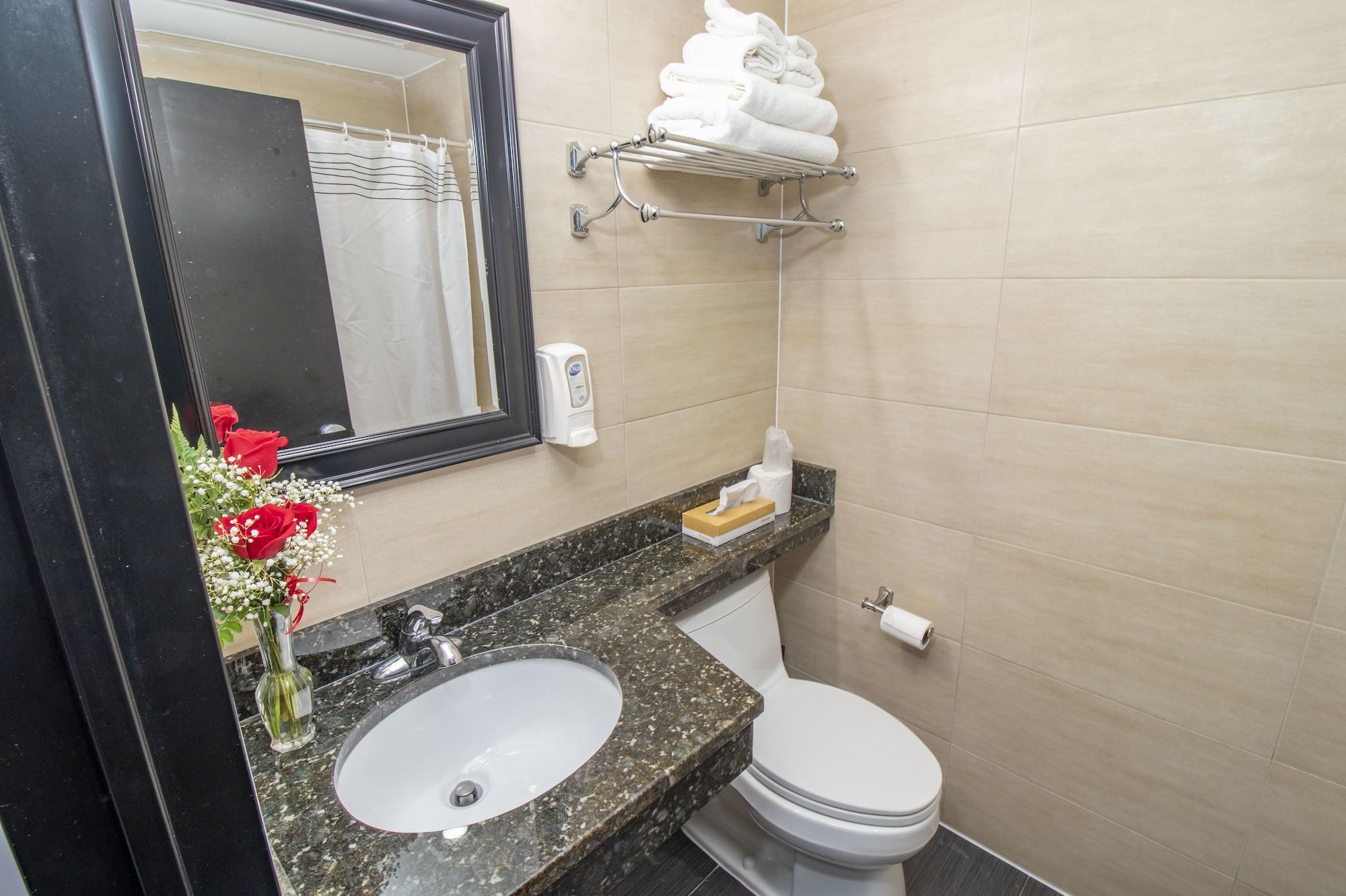 Canal Loft Hotel 2*