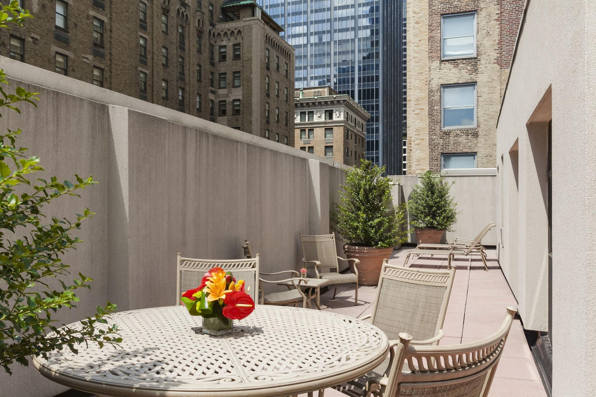 Best Western Plus Hospitality House New York