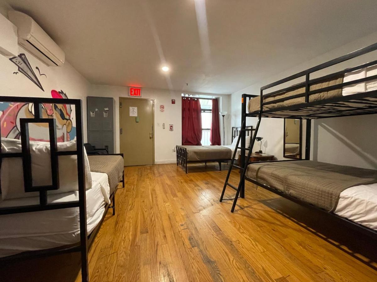 Ny Moore Hostel