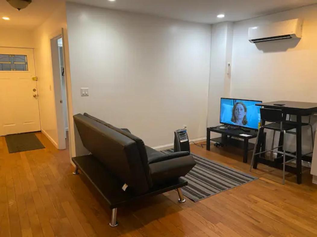 2 Bedroom Two Baths Newly Renovated New York