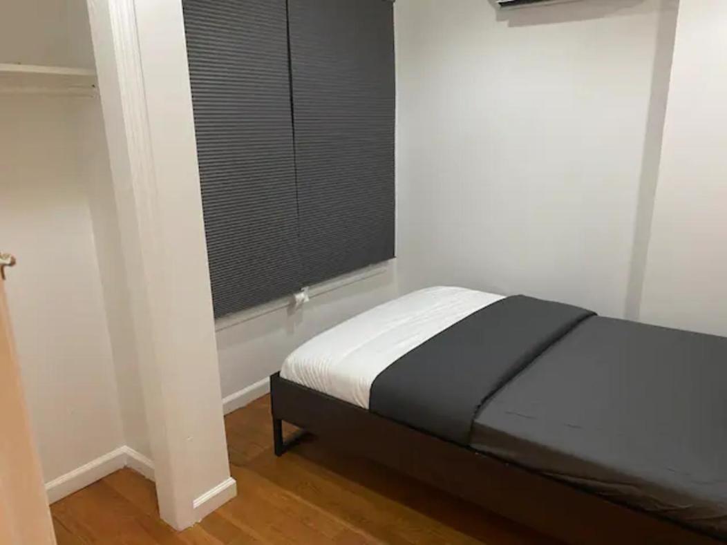 2 Bedroom Two Baths Newly Renovated