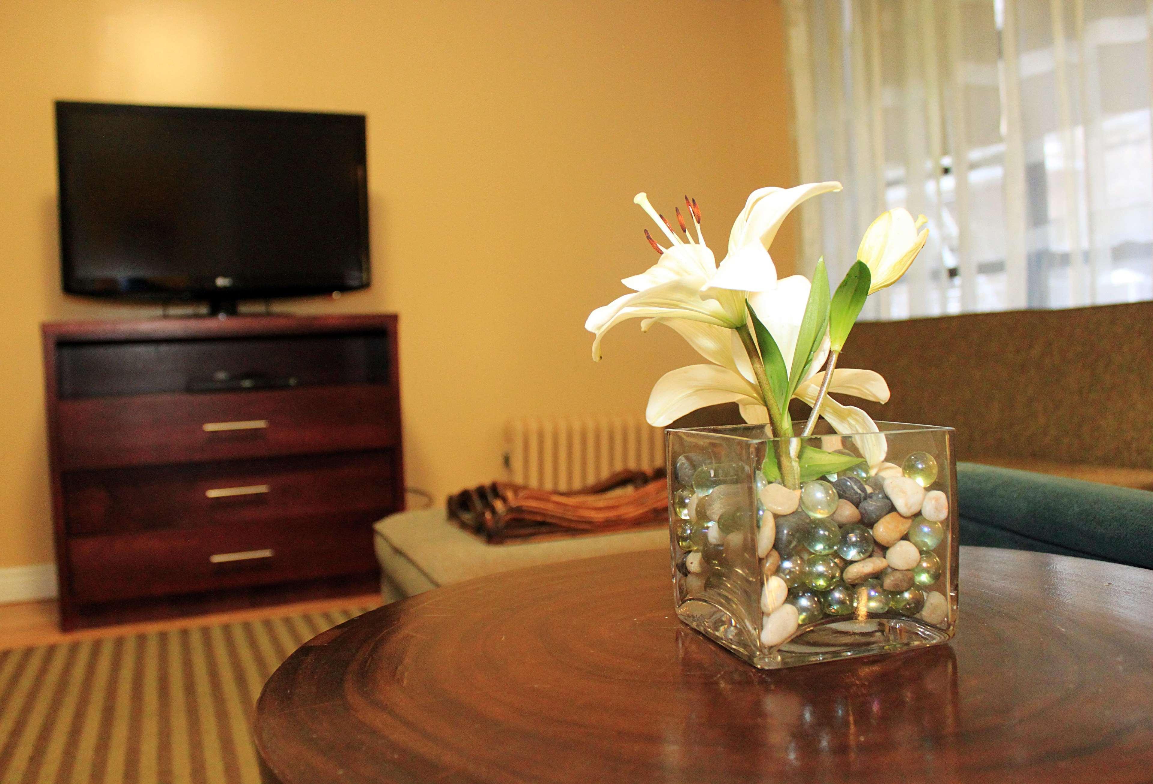Best Western Plus Hospitality House Hotel New York