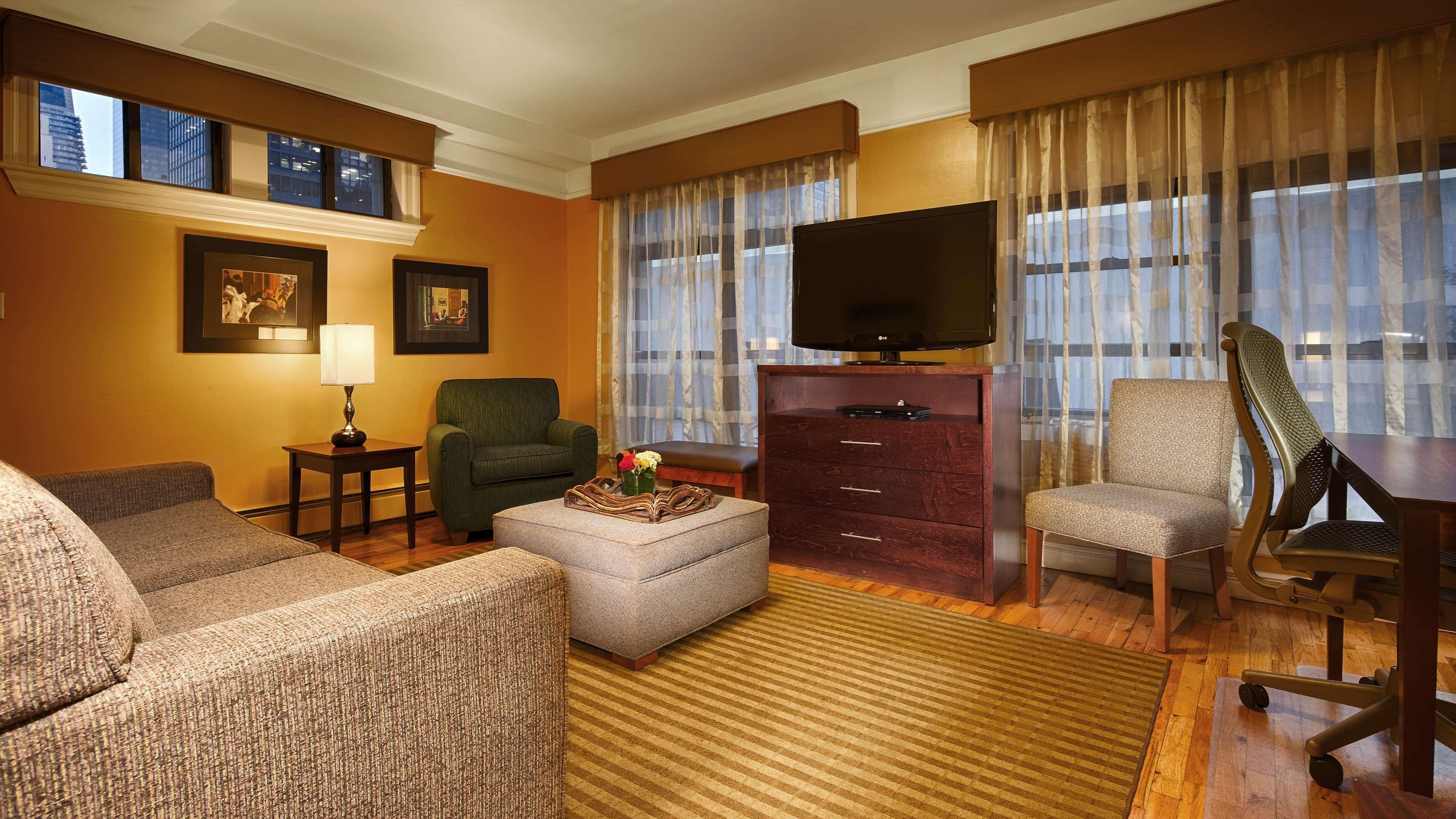 Best Western Plus Hospitality House New York