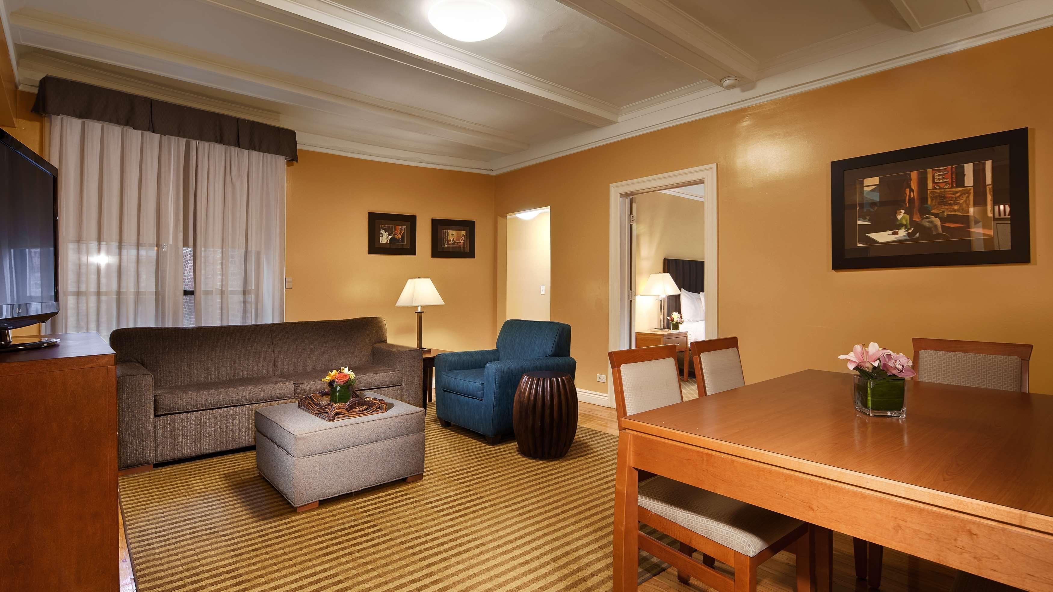 Best Western Plus Hospitality House New York