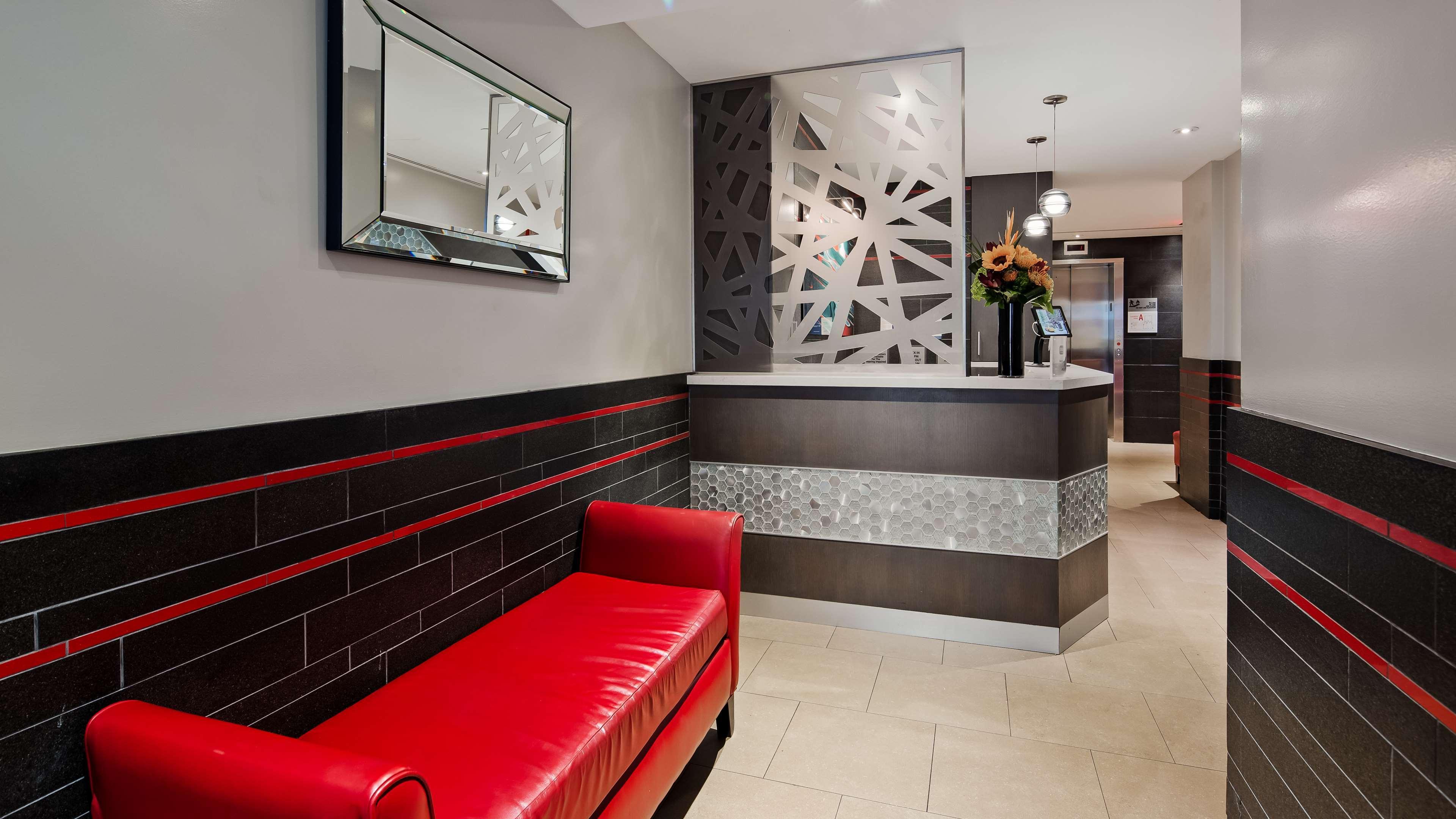 Best Western Plus Hospitality House