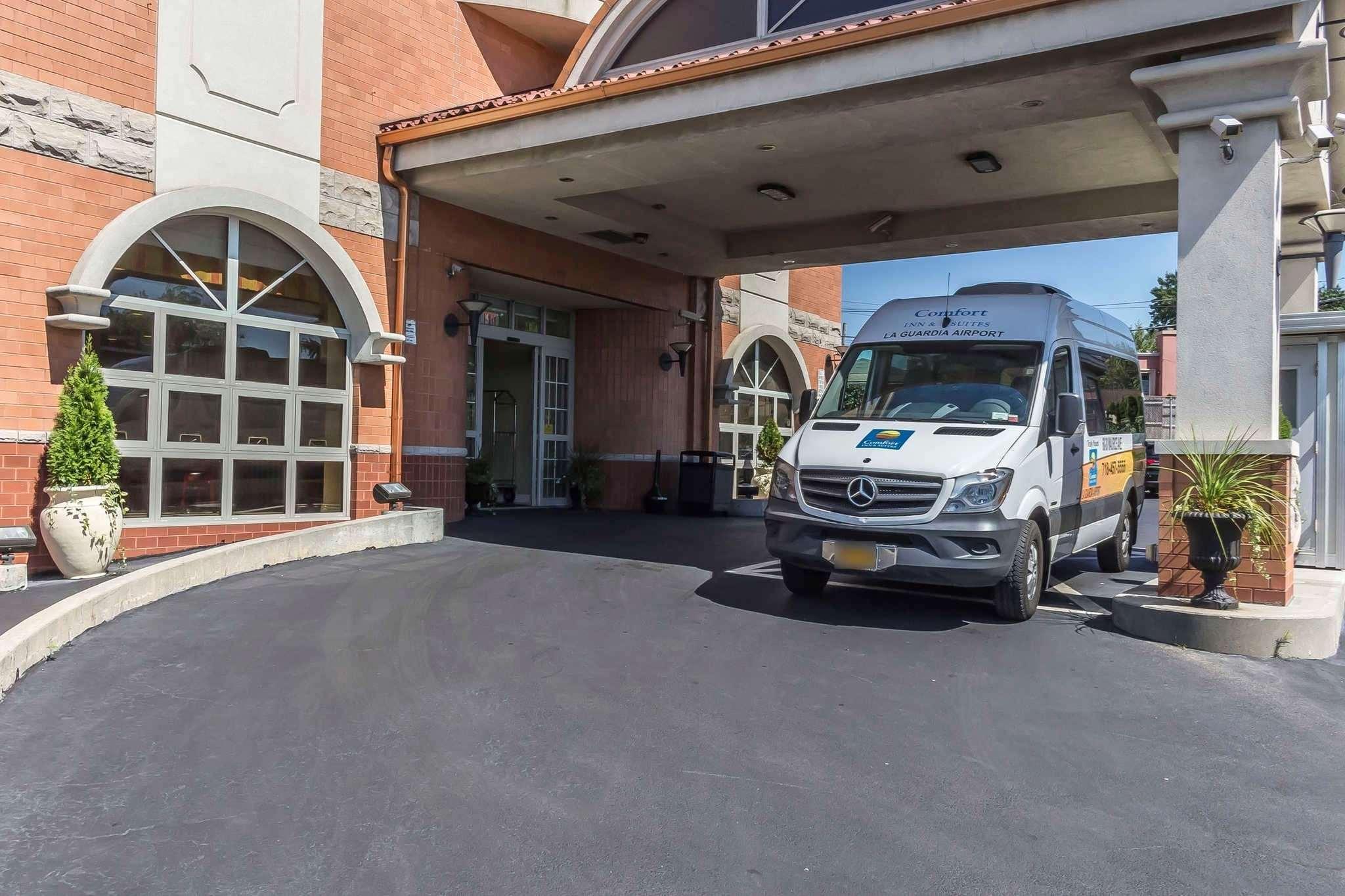 Comfort & Laguardia Airport Hotel New York
