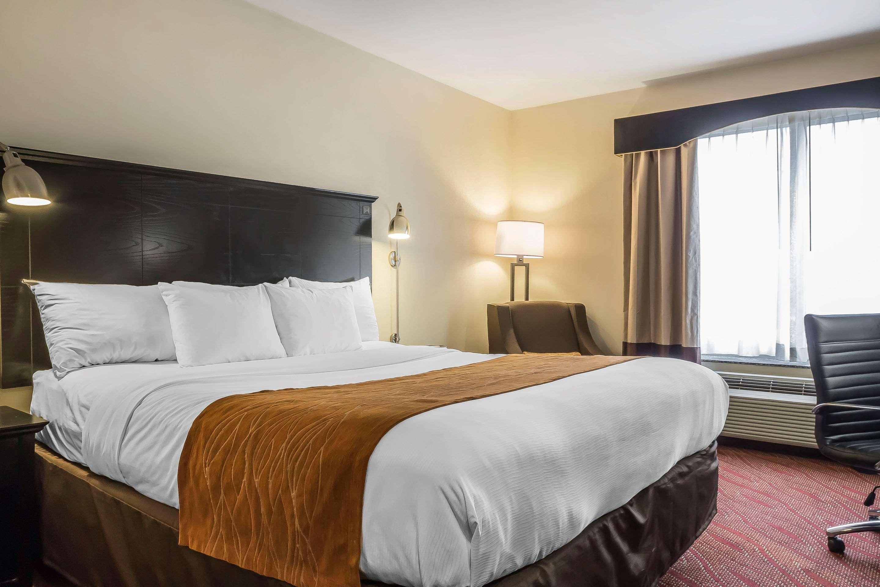 Comfort & Laguardia Airport 3* New York
