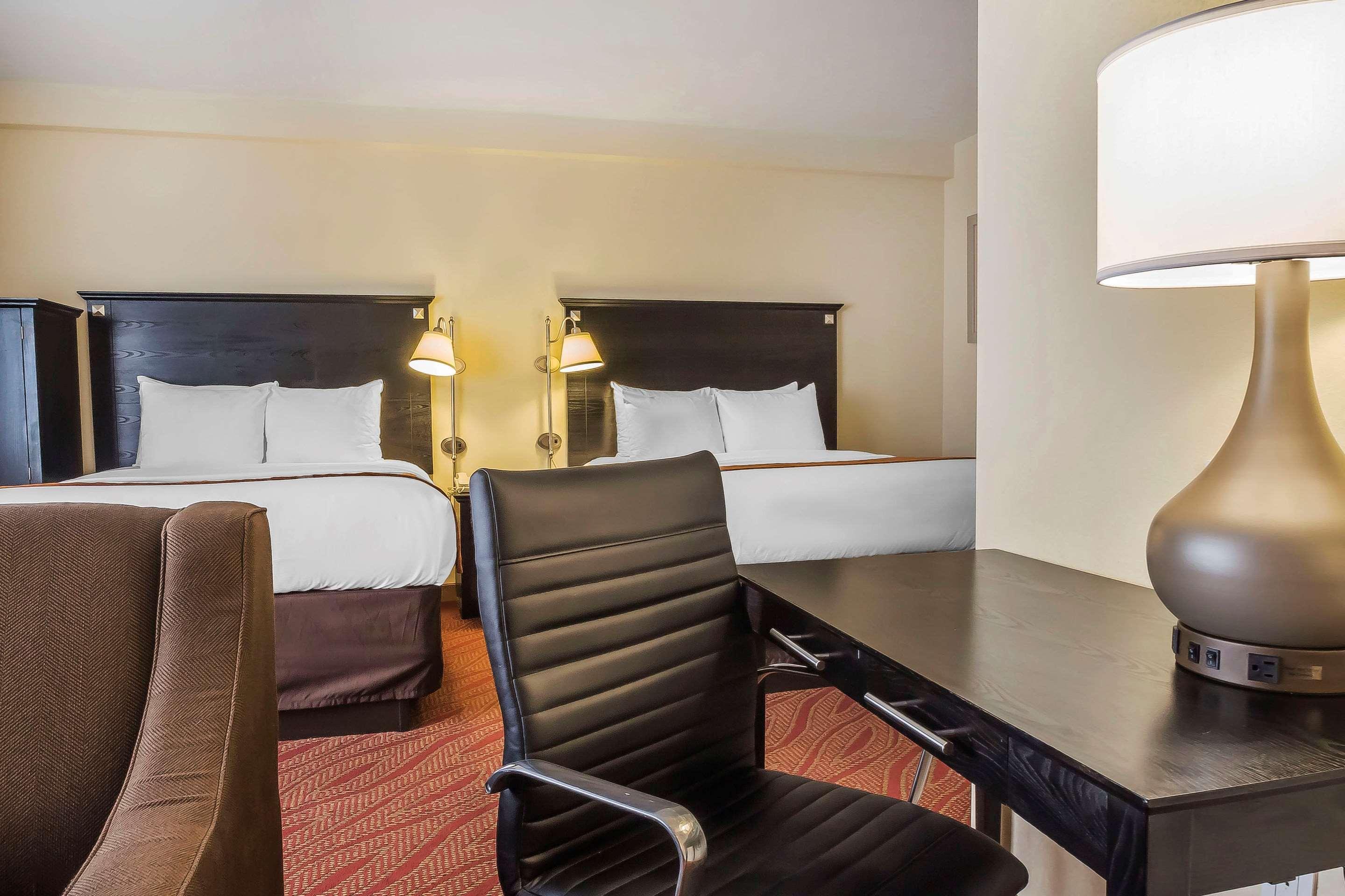 Comfort & Laguardia Airport New York