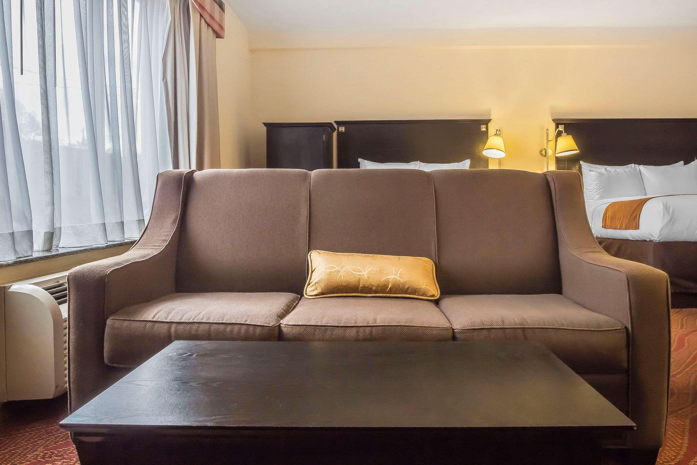 Hotel Comfort & Laguardia Airport