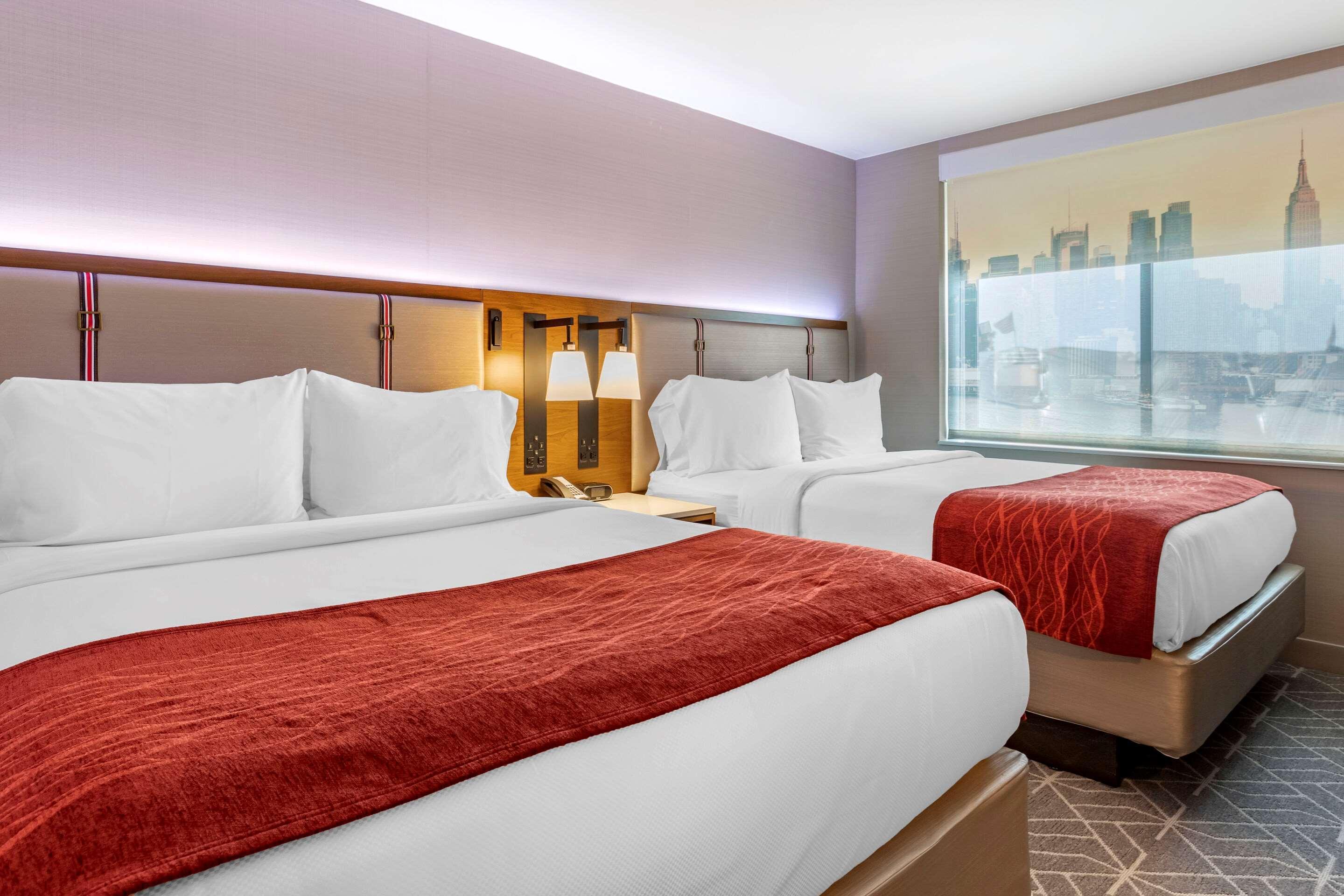 Hotel Comfort Jfk Airport 2*