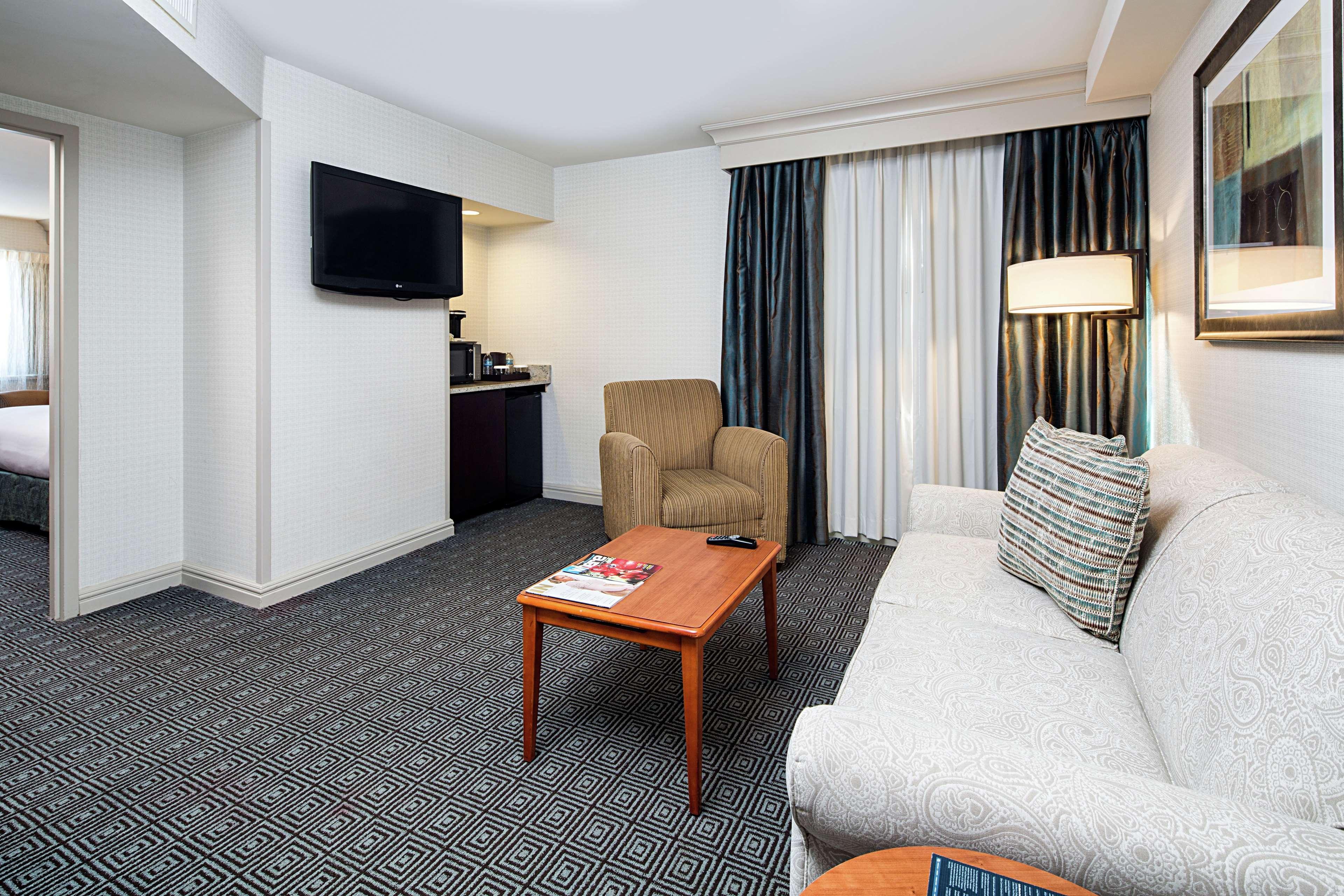 Hotel Hilton Jfk Airport 4*