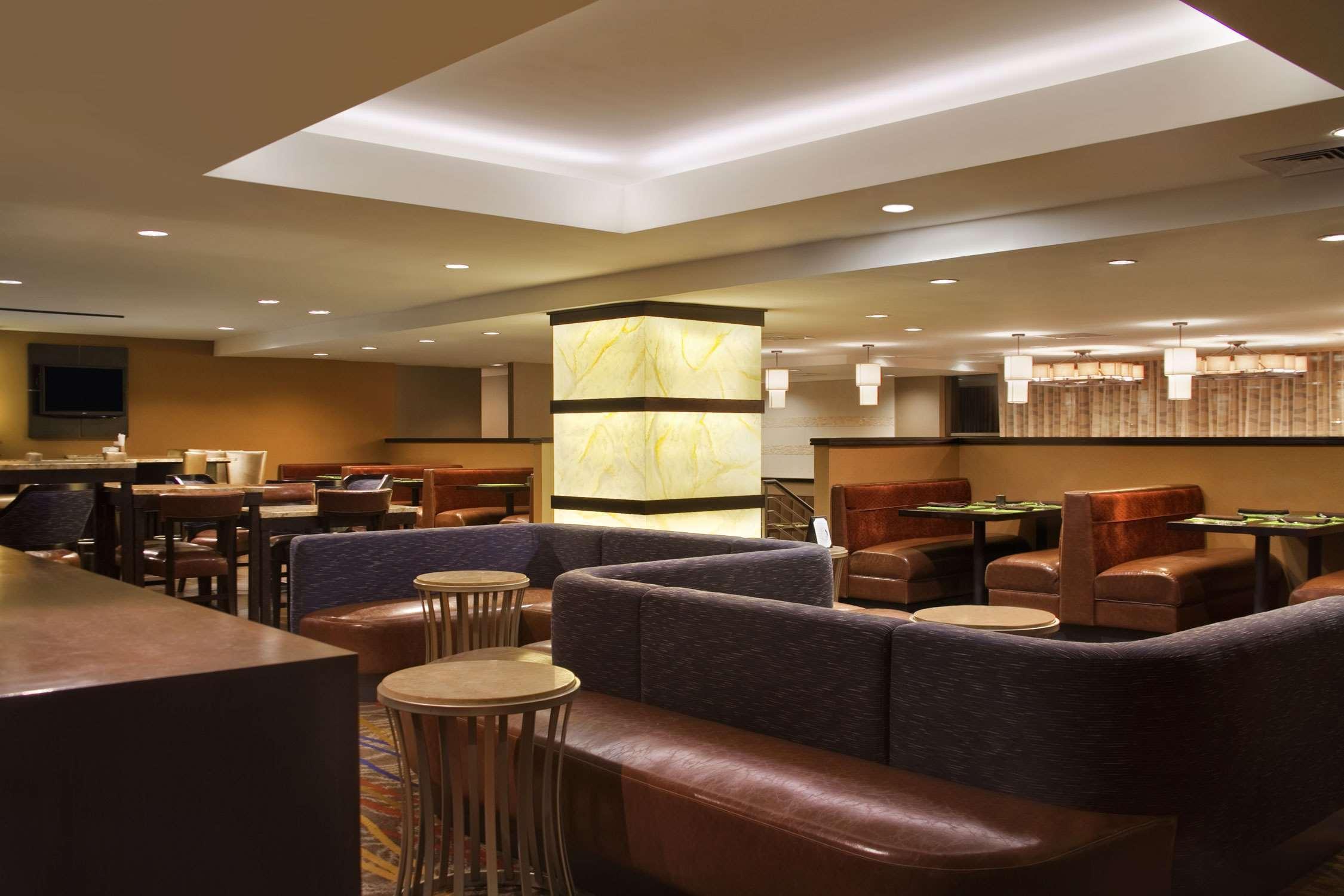 Hilton Jfk Airport Hotel 4*