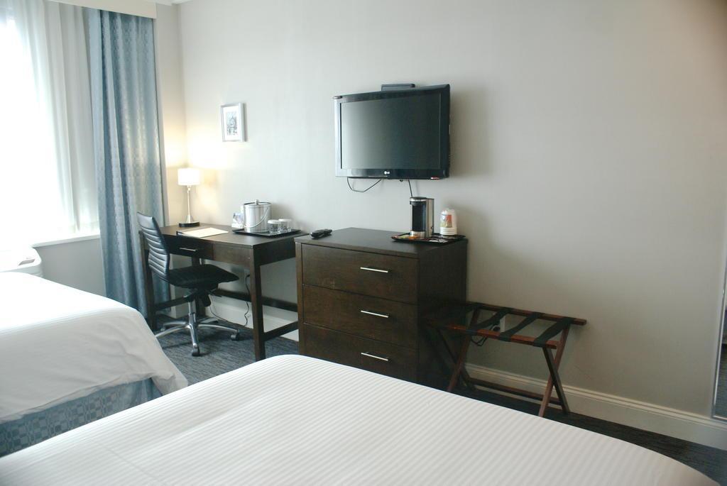 Wyndham Garden Long Island Hotel New York