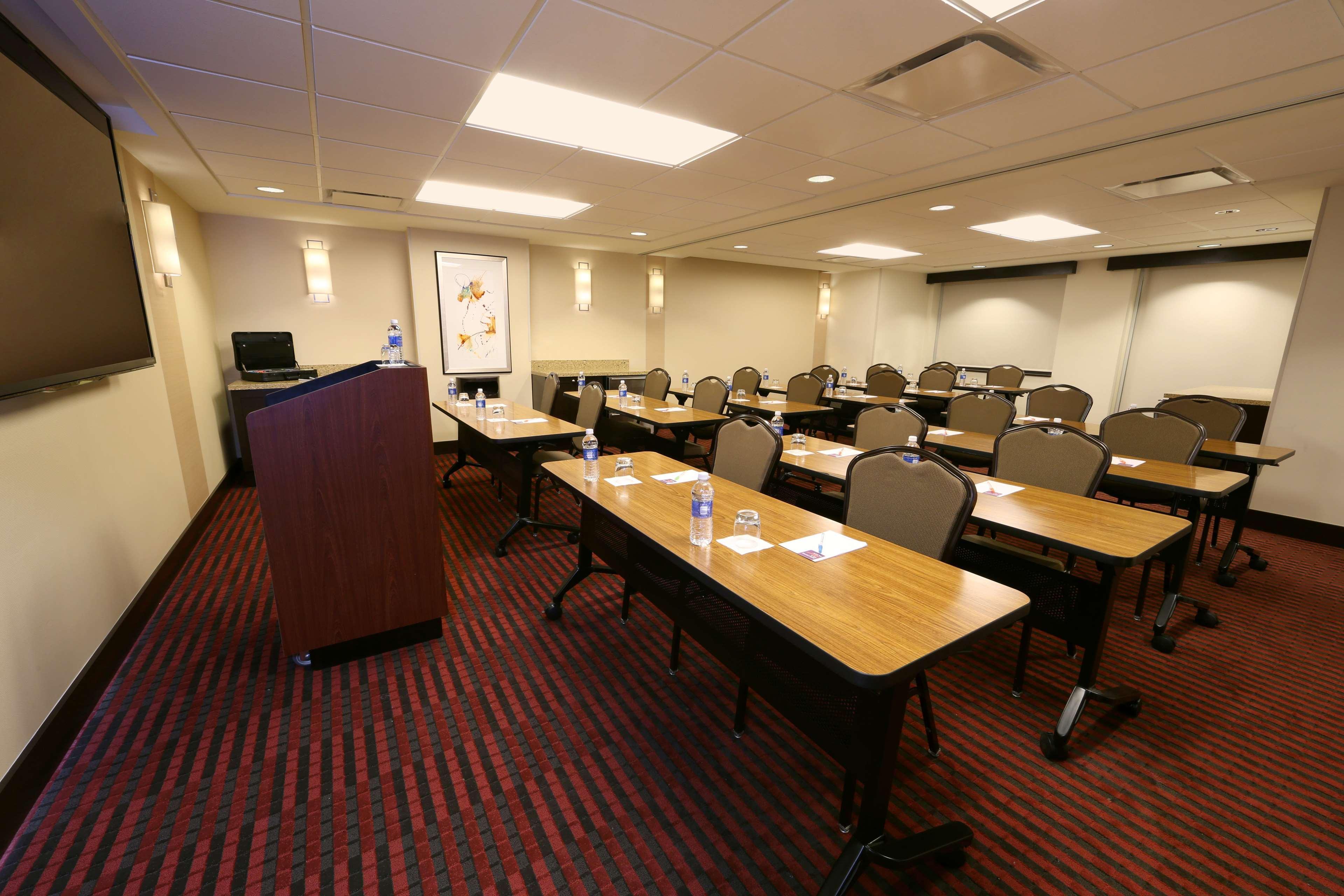 Hotel Hyatt Place Flushing/lga Airport 3*
