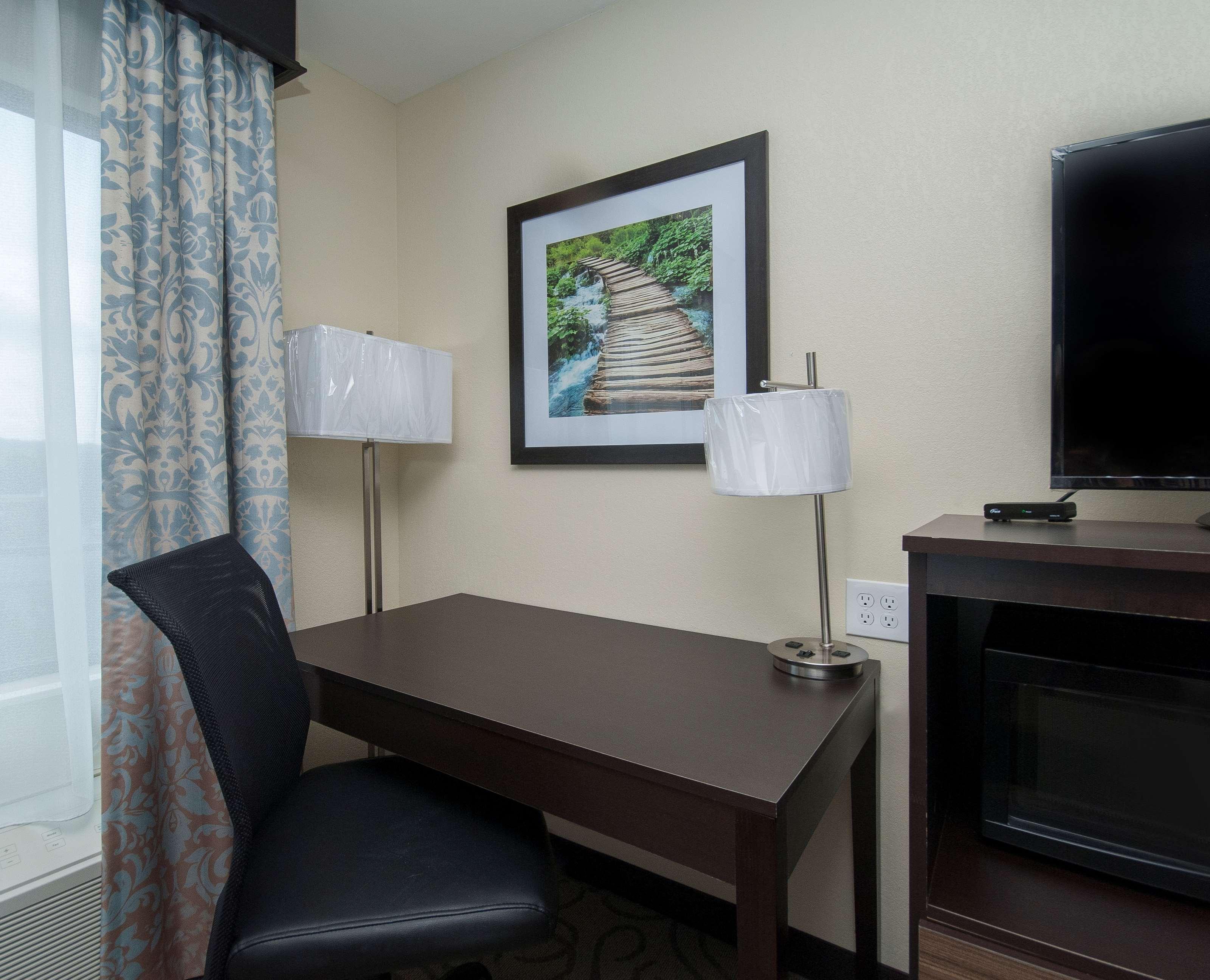 Hotel Best Western Queens Gold Coast 3*