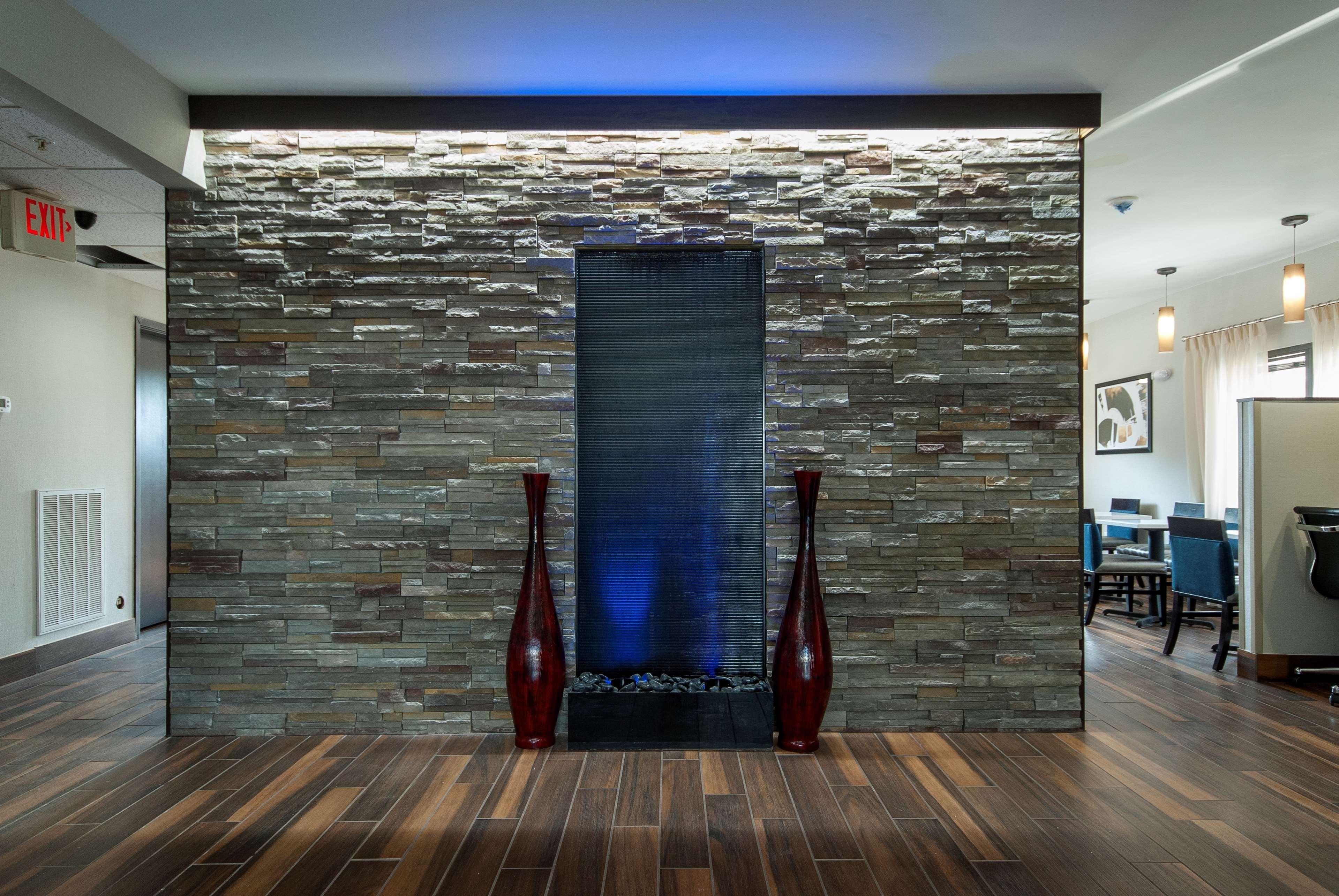 Best Western Queens Gold Coast 3*