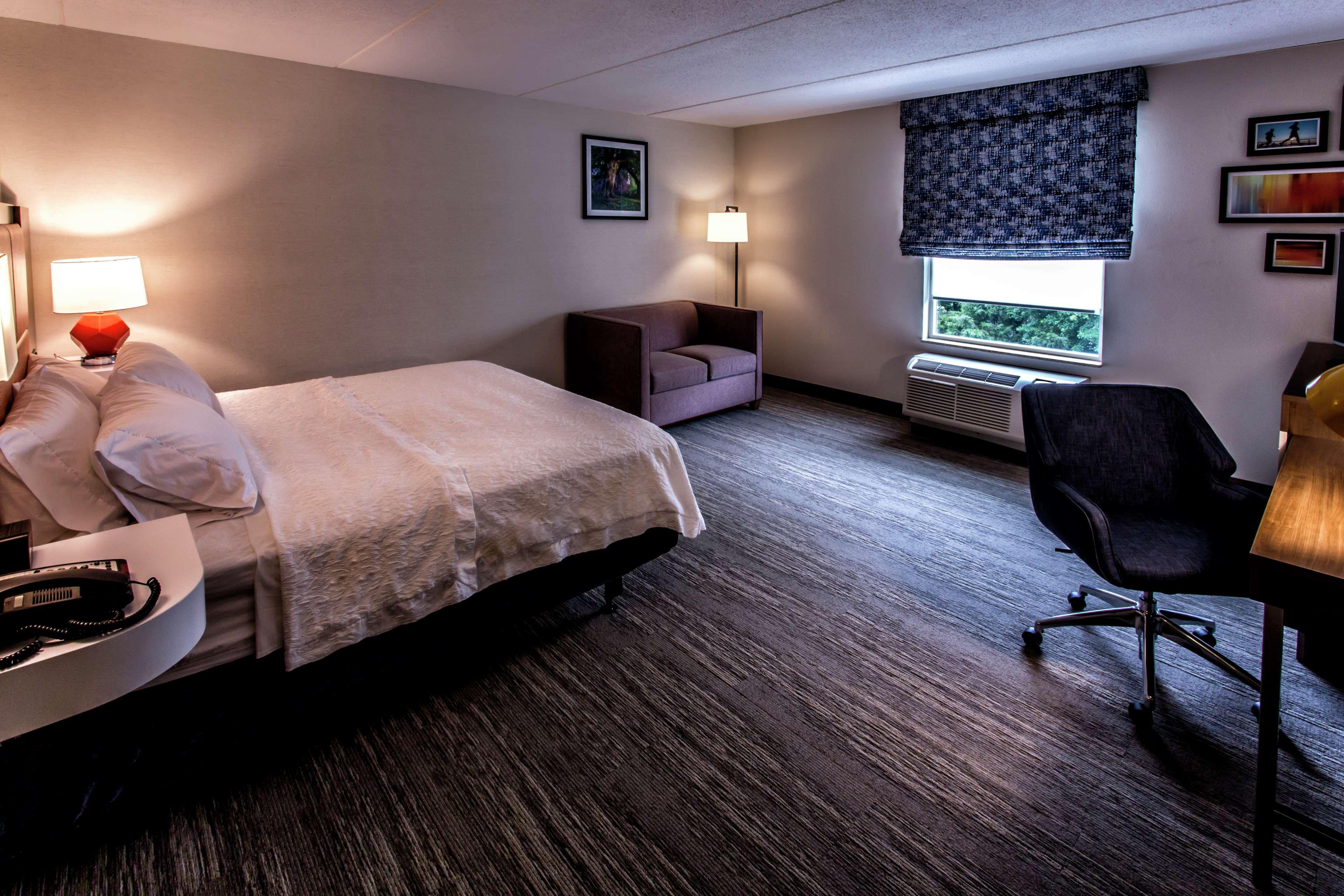Hampton & Staten Island 3*