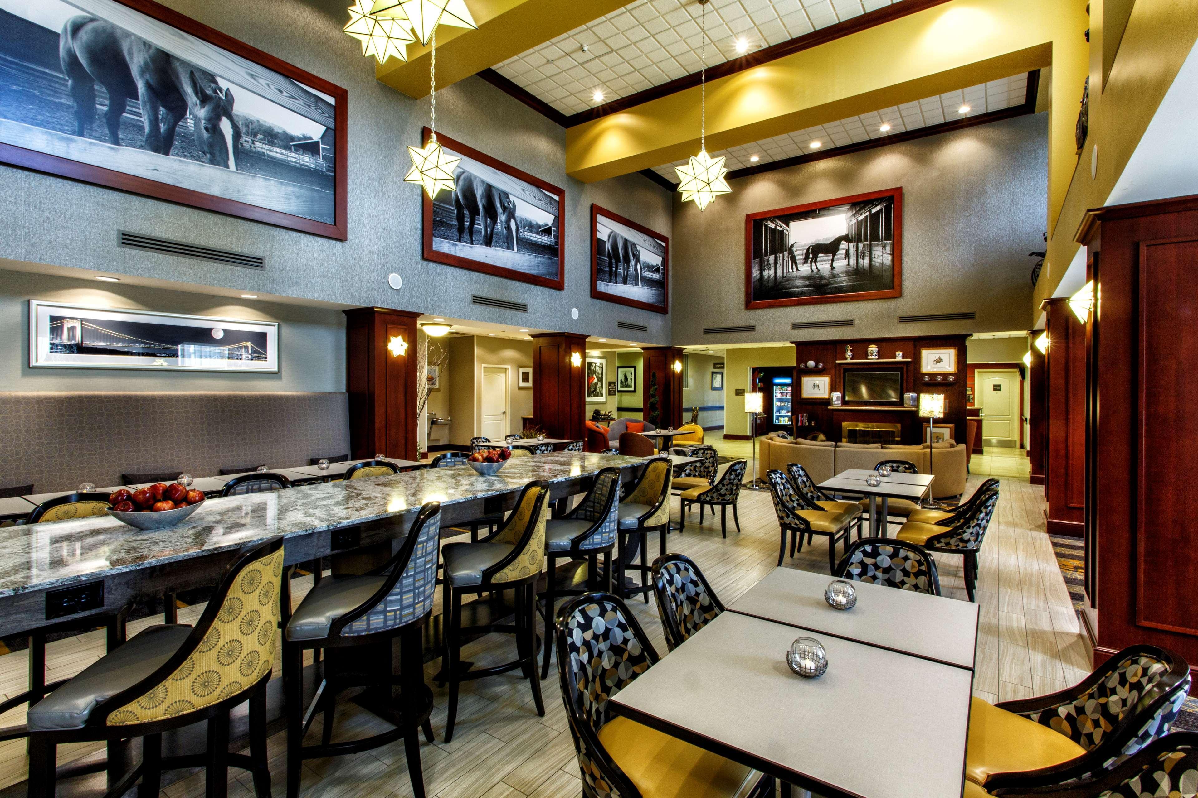 Hampton & Staten Island Hotel 3*