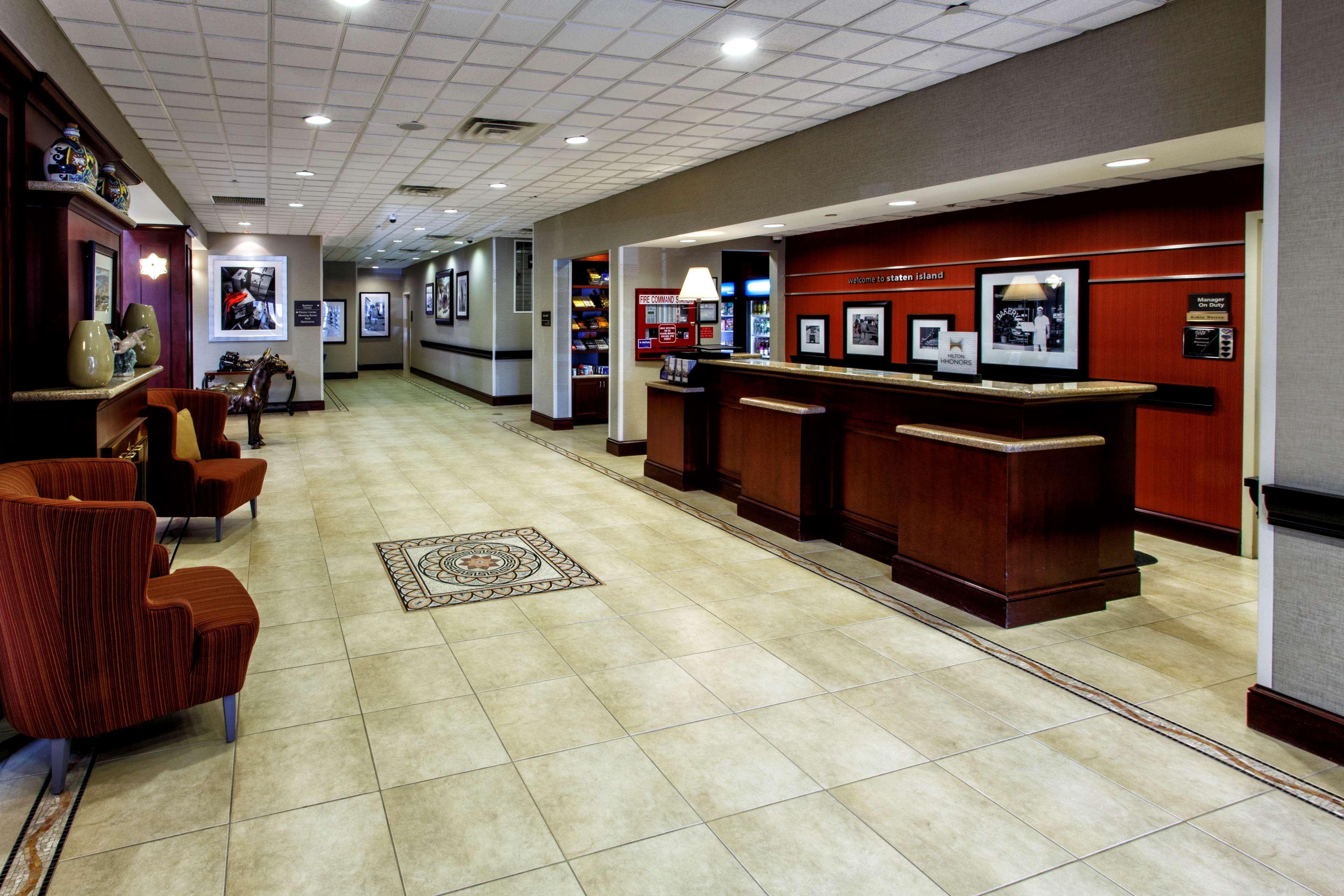 Hotel Hampton & Staten Island