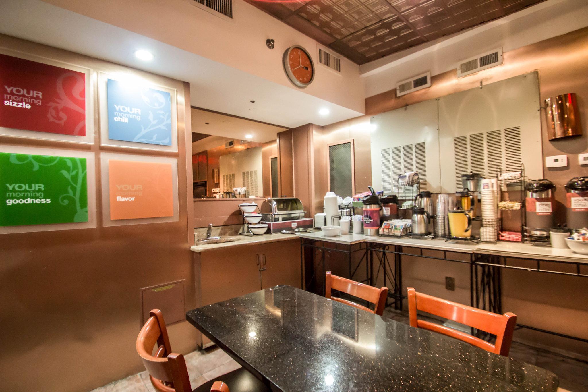 La Quinta By Wyndham City Central Park Hotel New York