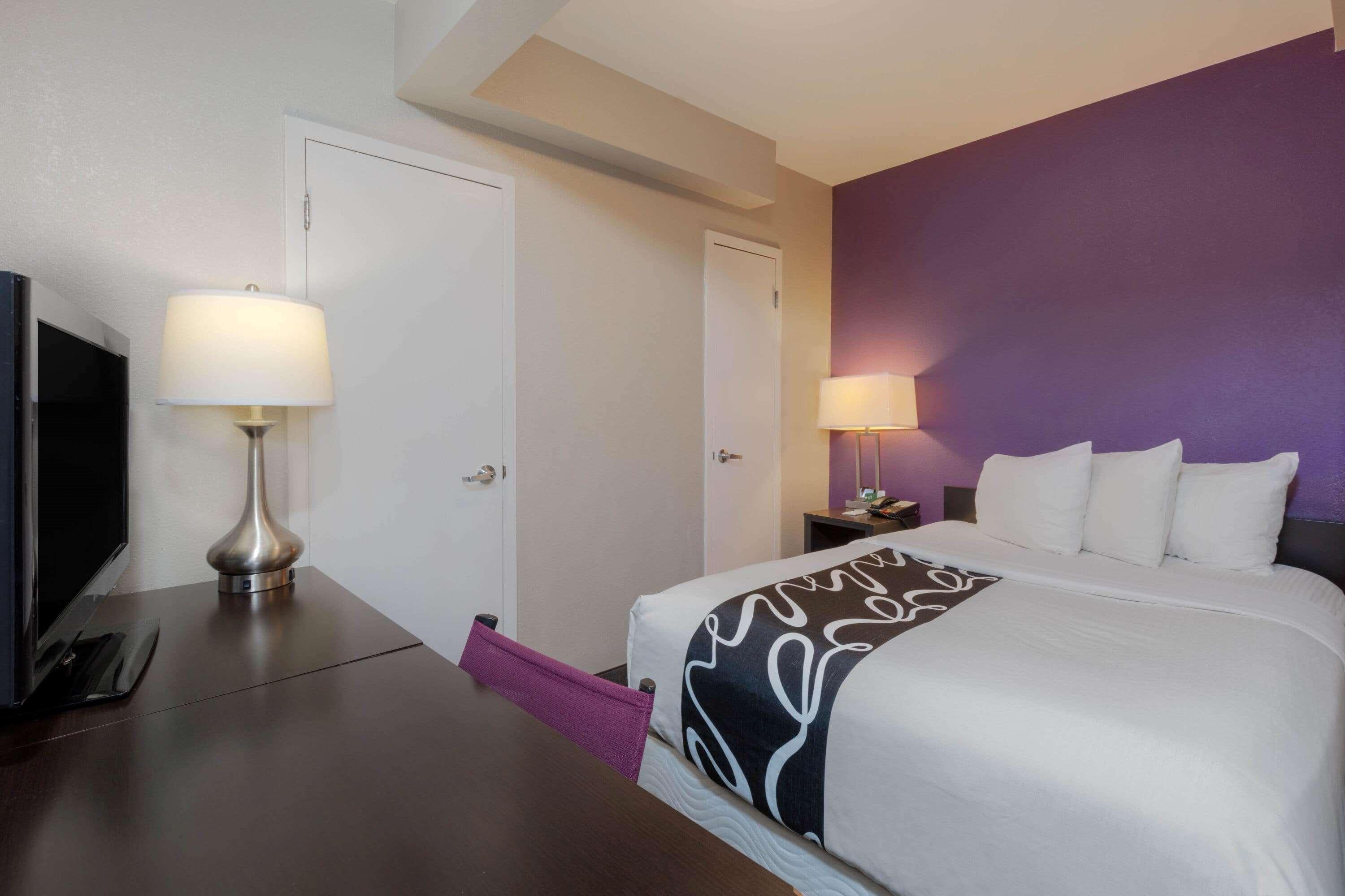 La Quinta By Wyndham City Central Park 3*
