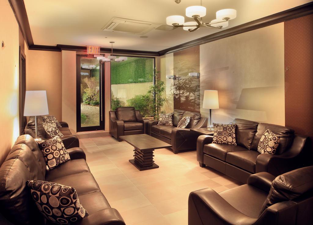 Hotel Aura Hotel Brooklyn New York