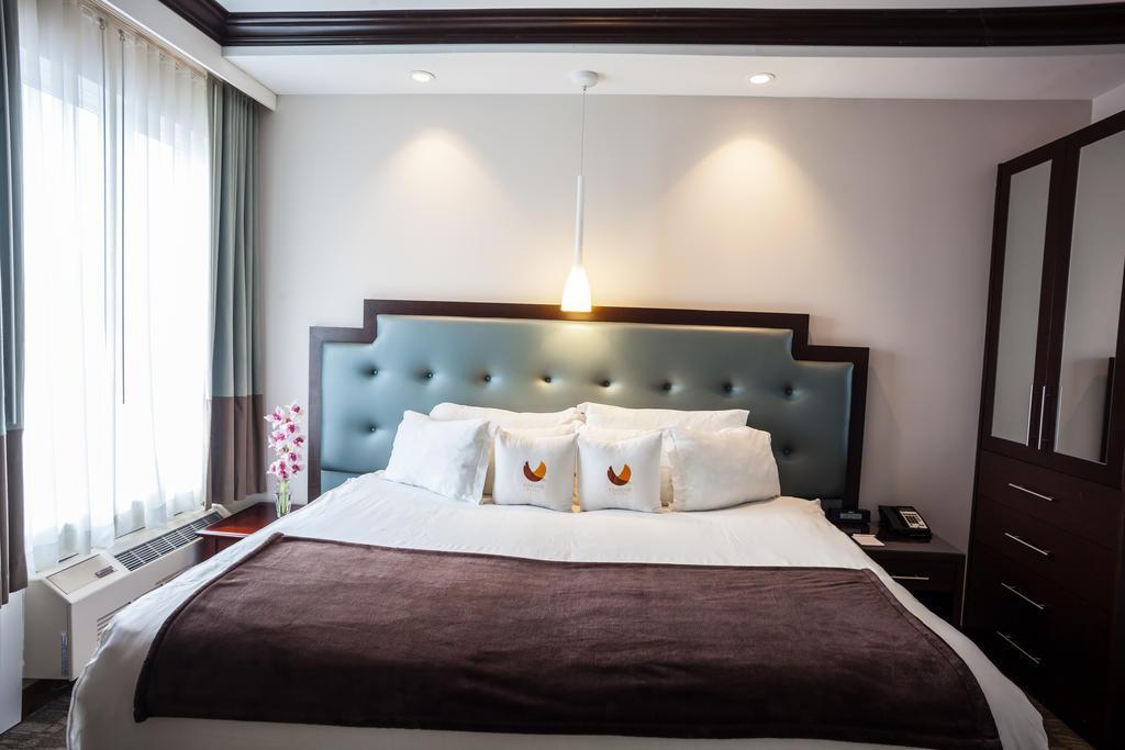 Aura Hotel Brooklyn New York