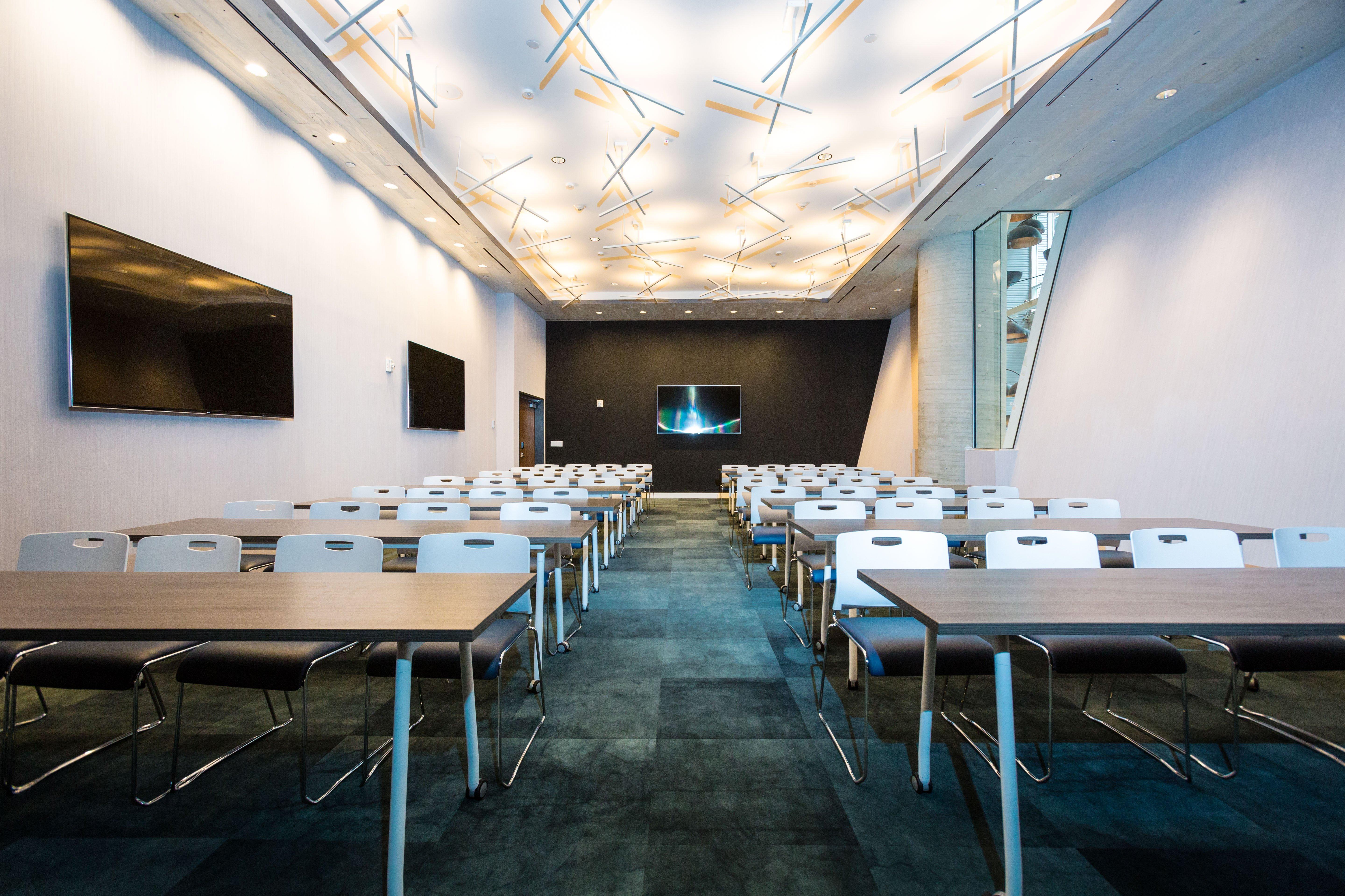 Crowne Plaza Hy36 Midtown Manhattan By Ihg New York