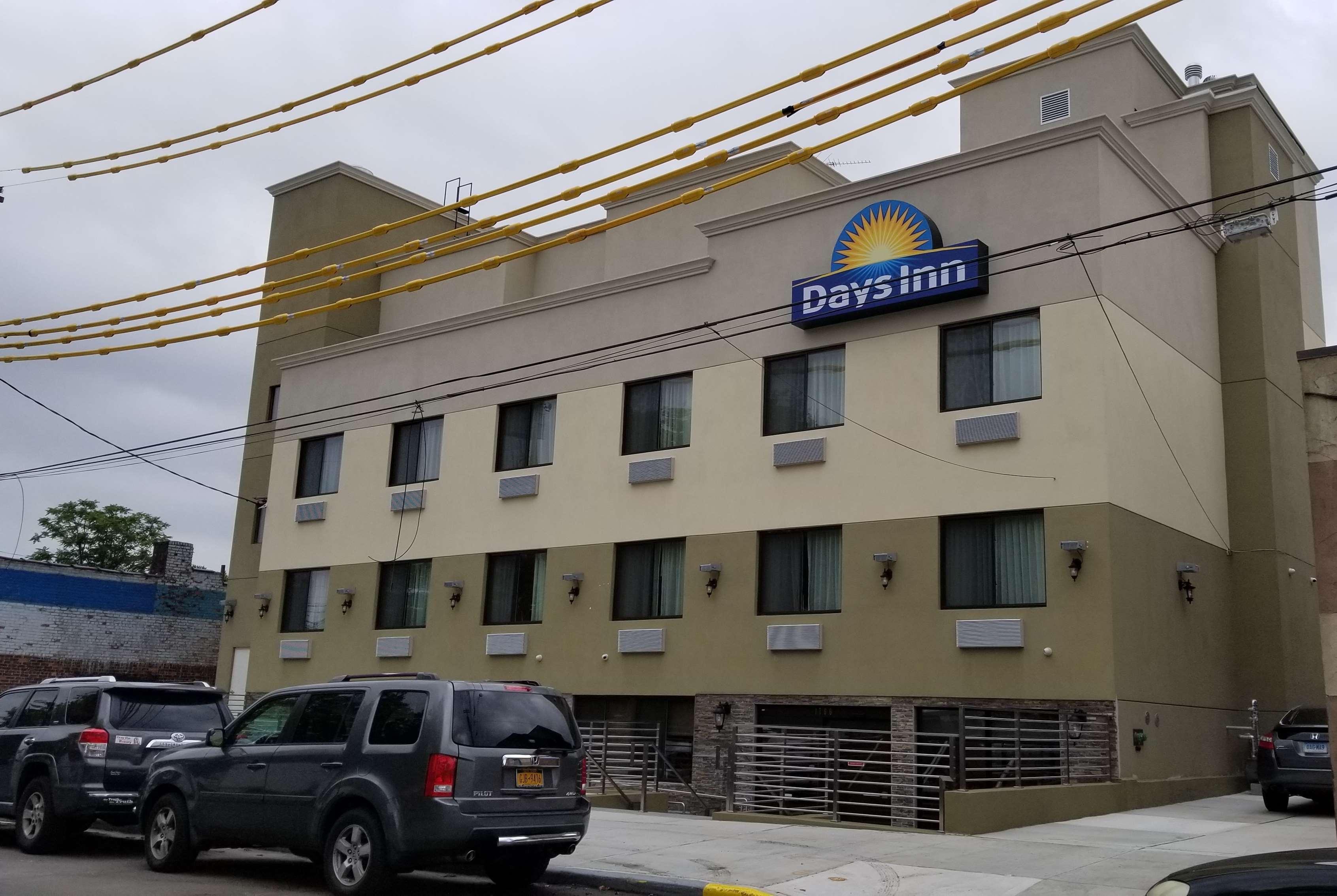 Days By Wyndham Brooklyn Marine Park 3*