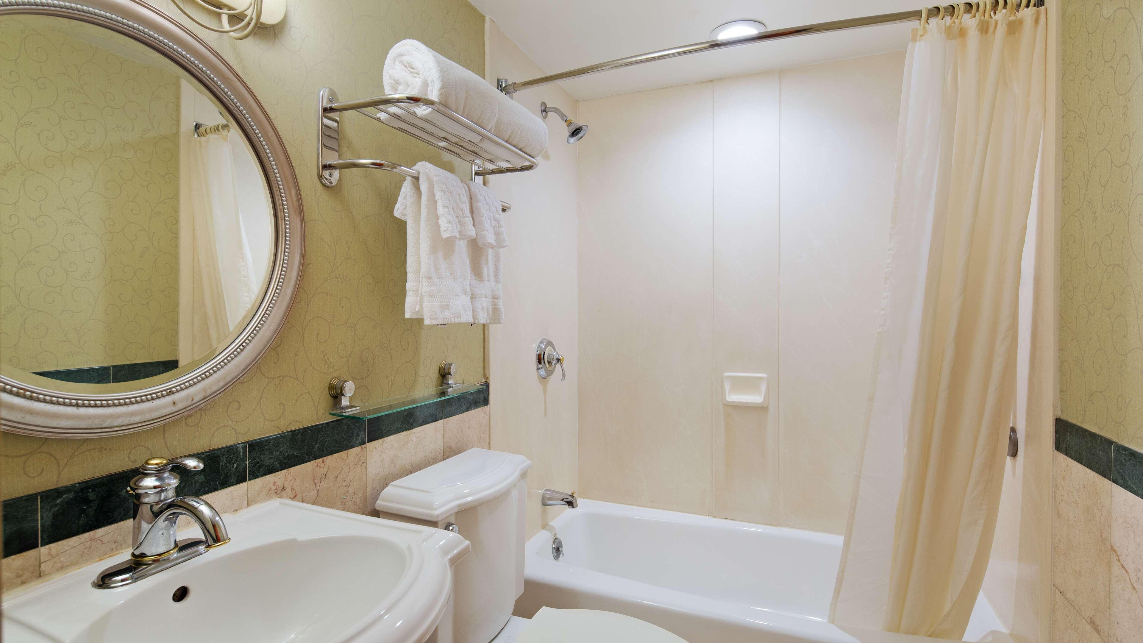 Best Western Queens Court