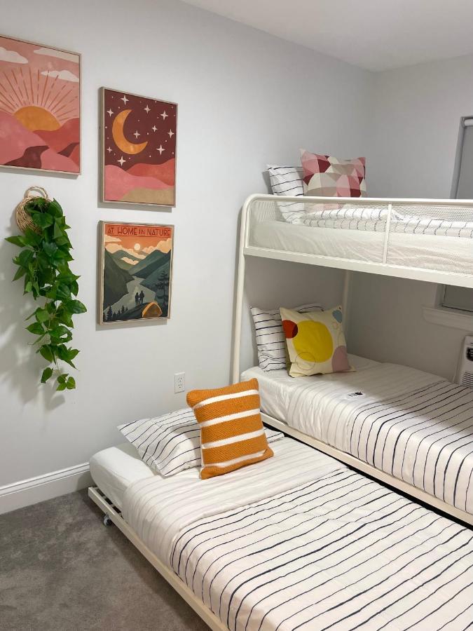 Modern With Parking & Quick Ride To Manhattan * New York