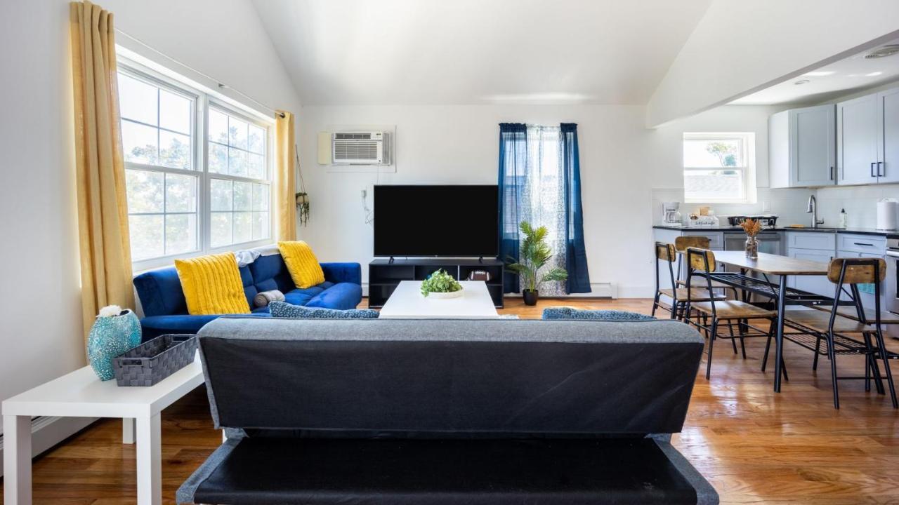 Apartment Lovely 3-br In Queens, Near Rockaway
