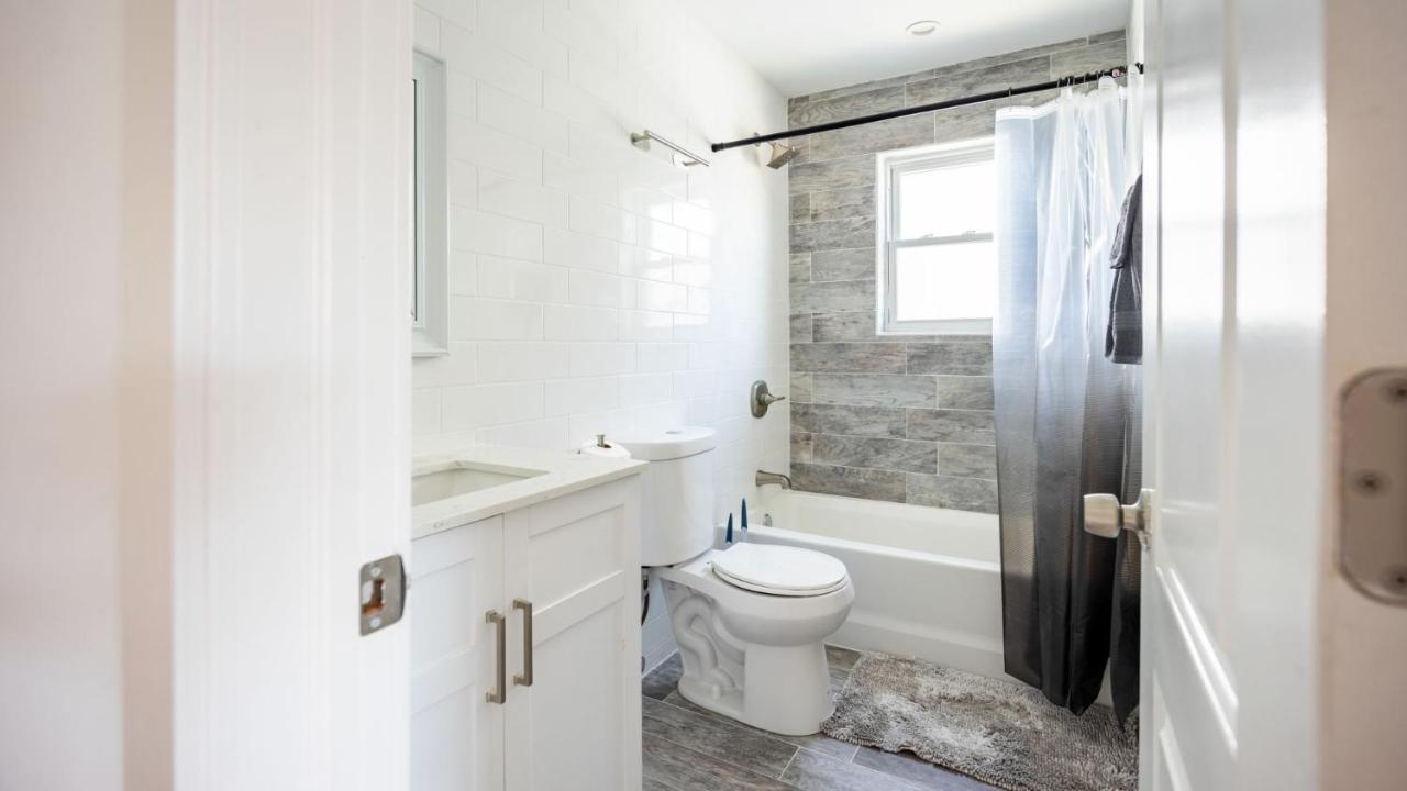 Apartment Lovely 3-br In Queens, Near Rockaway *